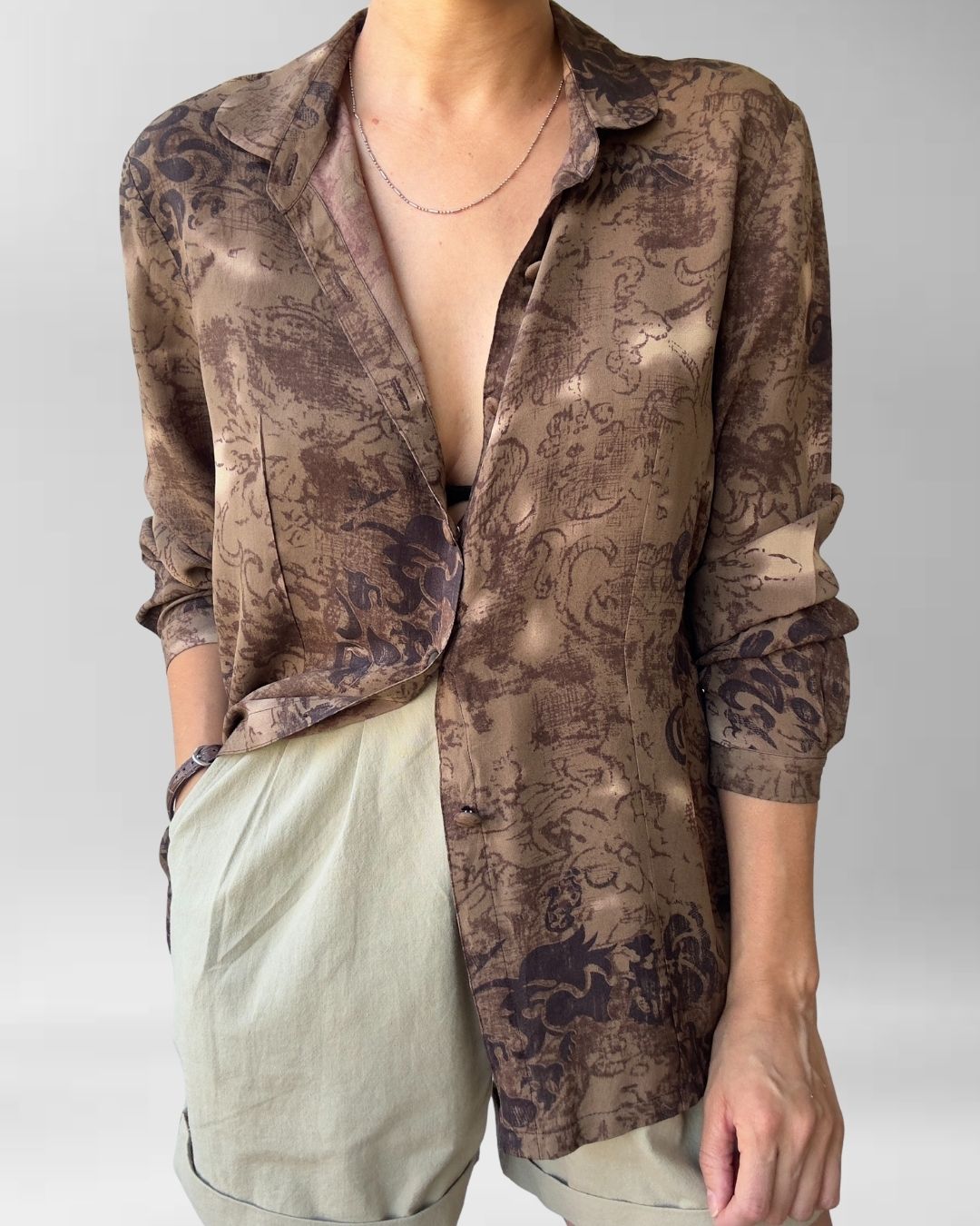 BLUSA CAFÉ ESTAMPADA | M 4