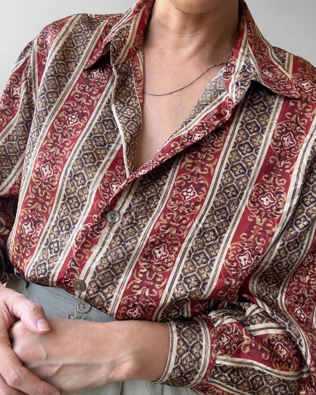 BLUSA VINTAGE ESTAMPADO MORO | M-L 8