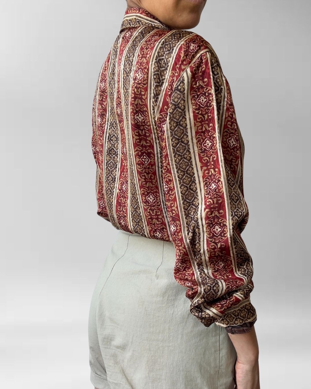 BLUSA VINTAGE ESTAMPADO MORO | M-L 7