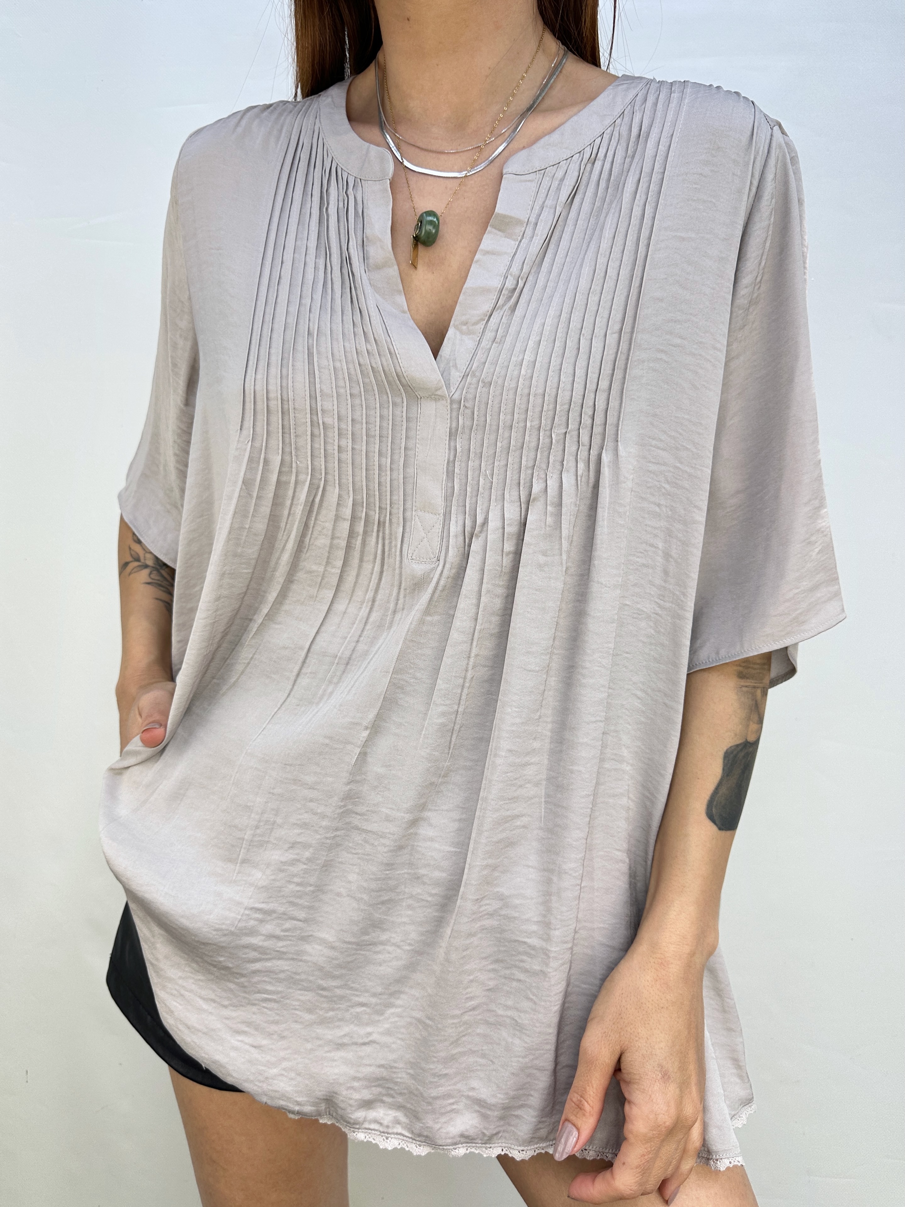 POLERA GRIS PLATA I L 4