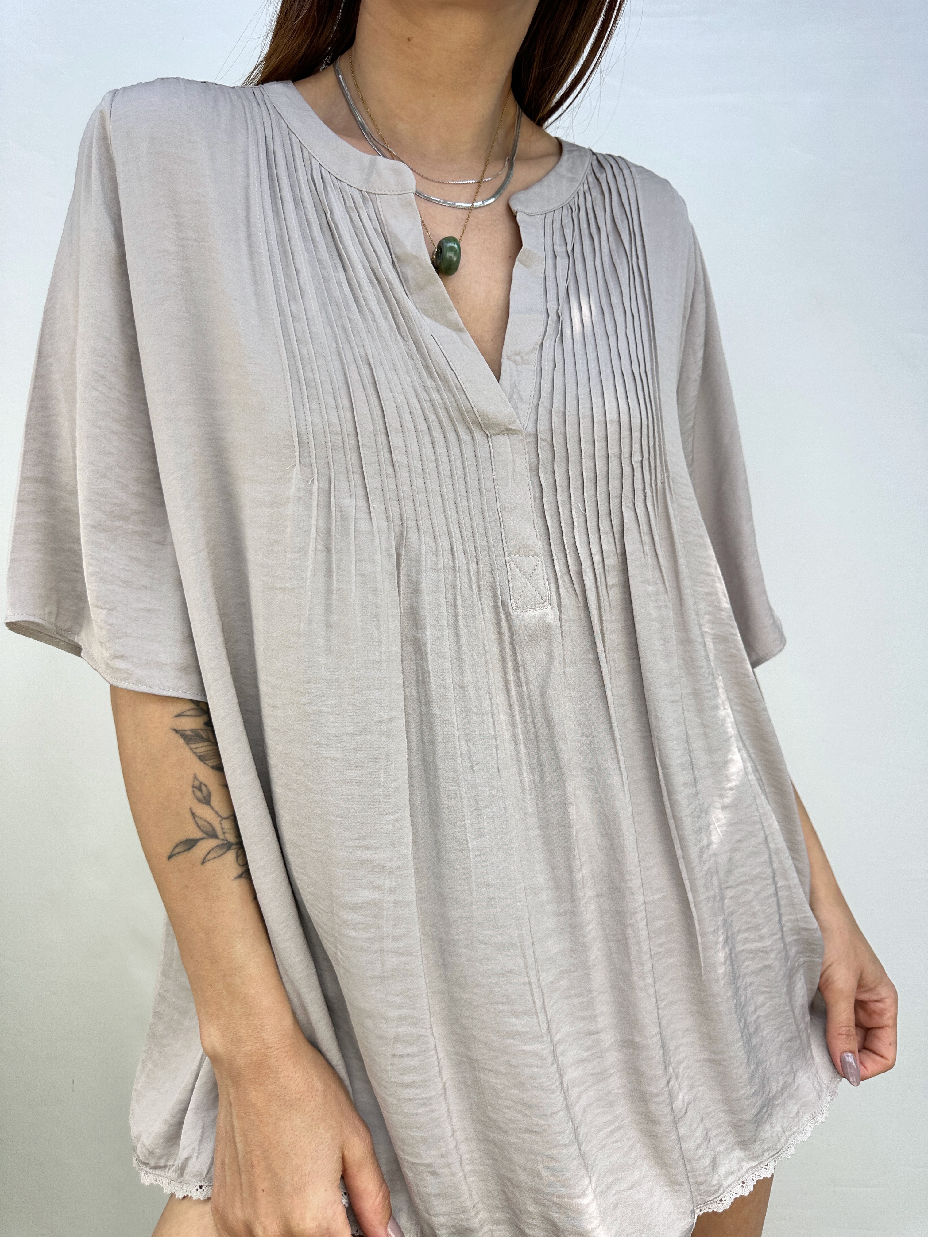 POLERA GRIS PLATA I L 5