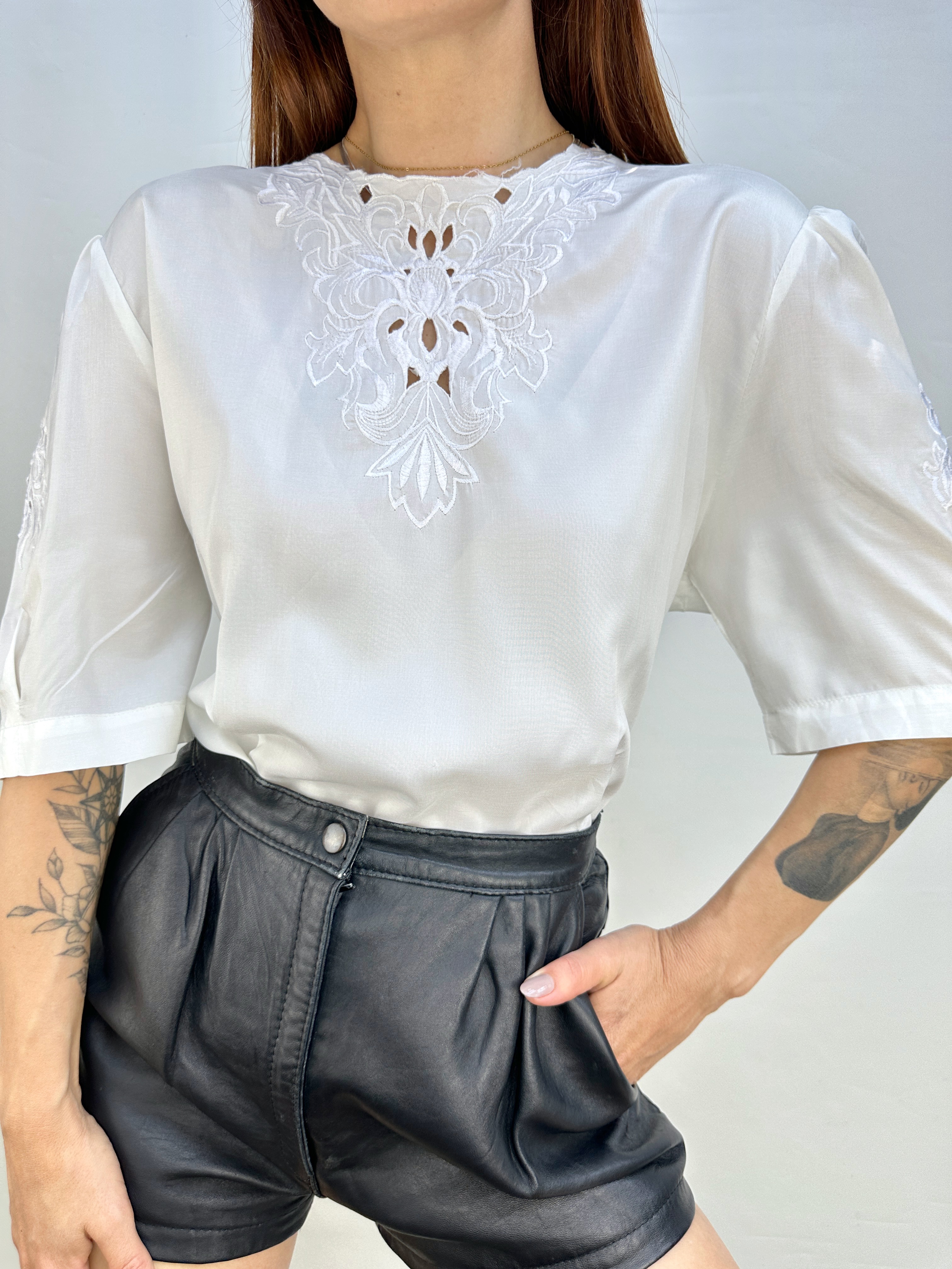 BLUSA VINTAGE BORDADA I M-L  4