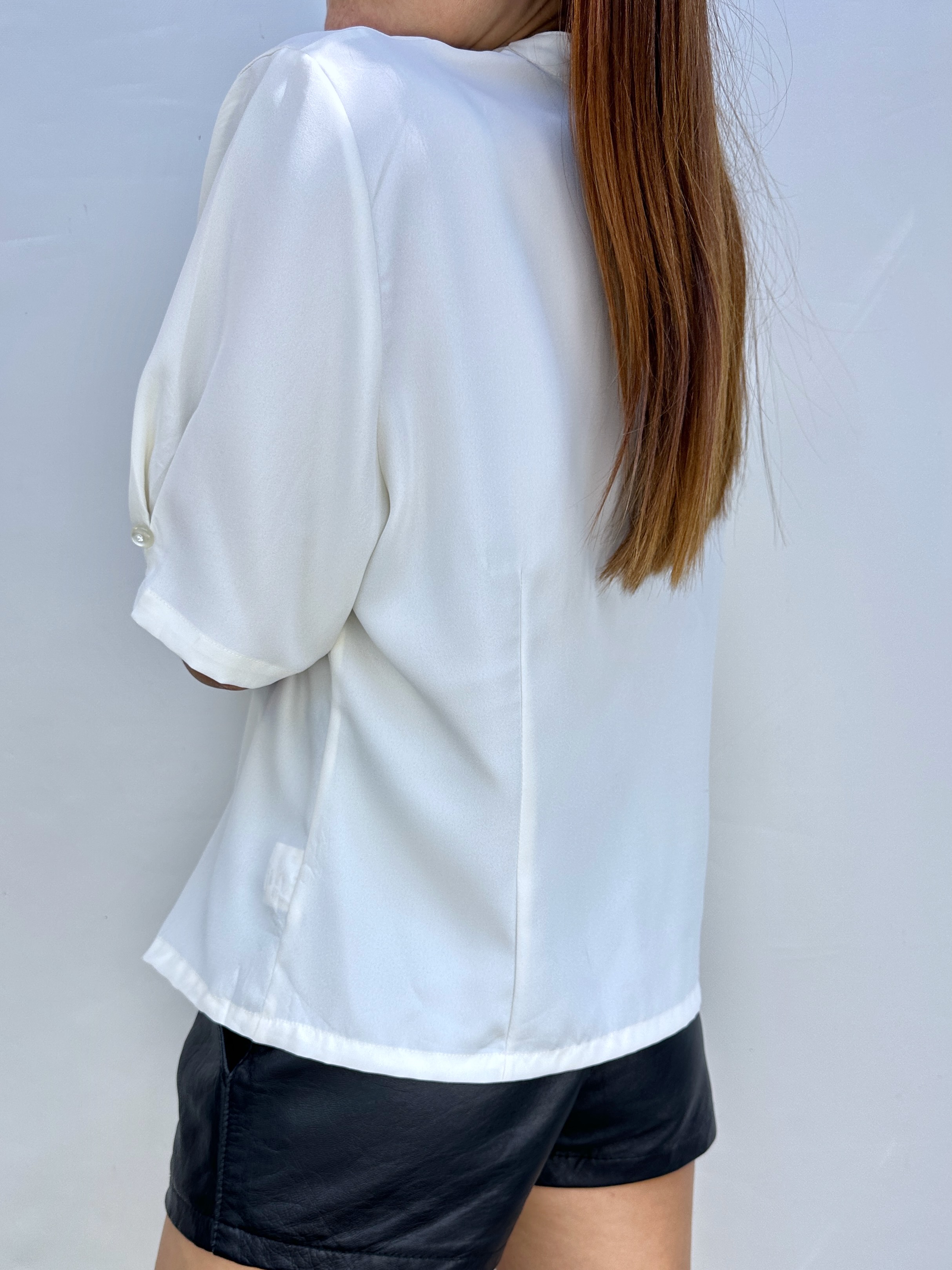 BLUSA VINTAGE BORDADA I M 3