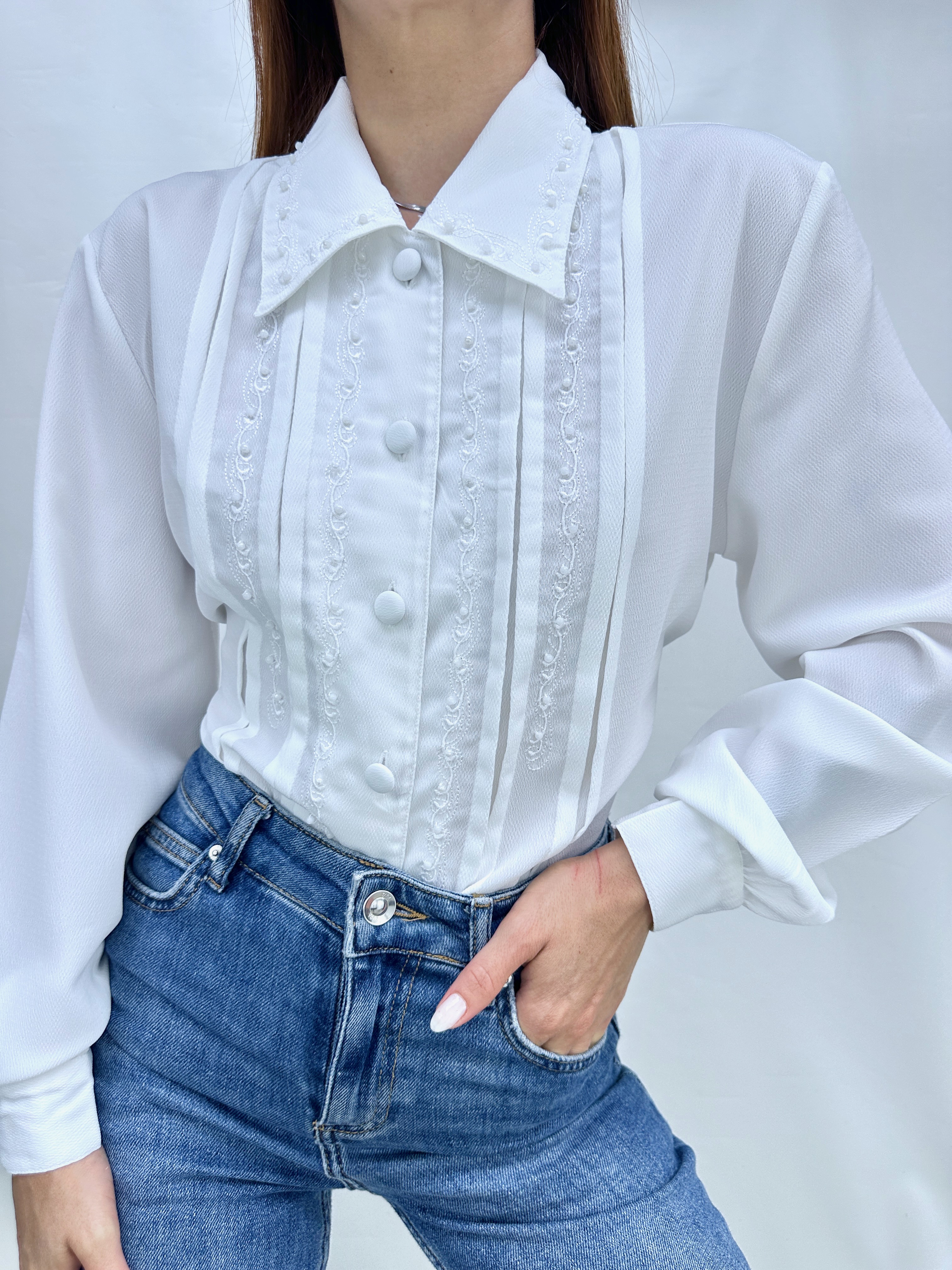 BLUSA BORDADA VINTAGE I M 5