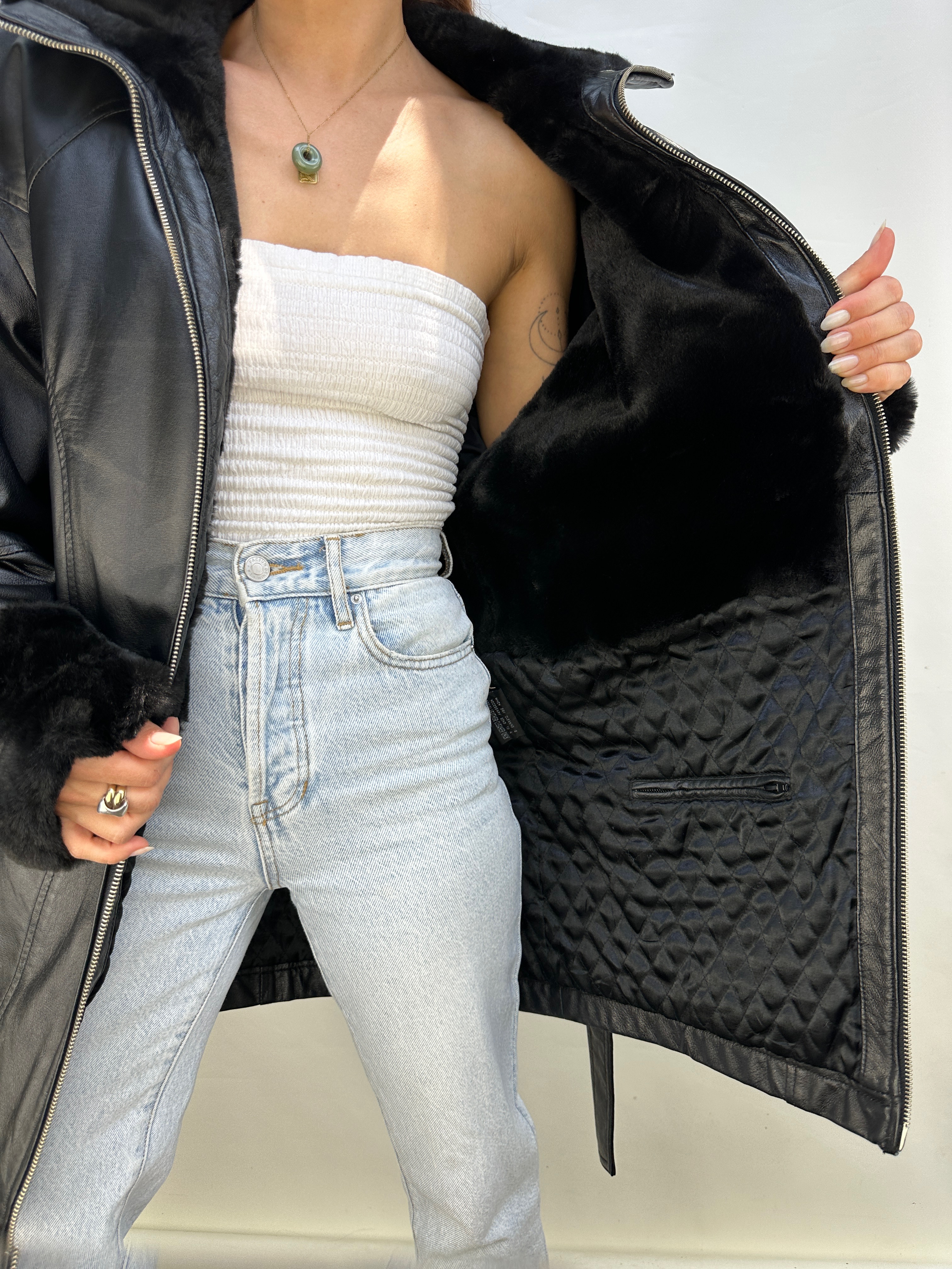 GAMULÁN CUERO I XL 2