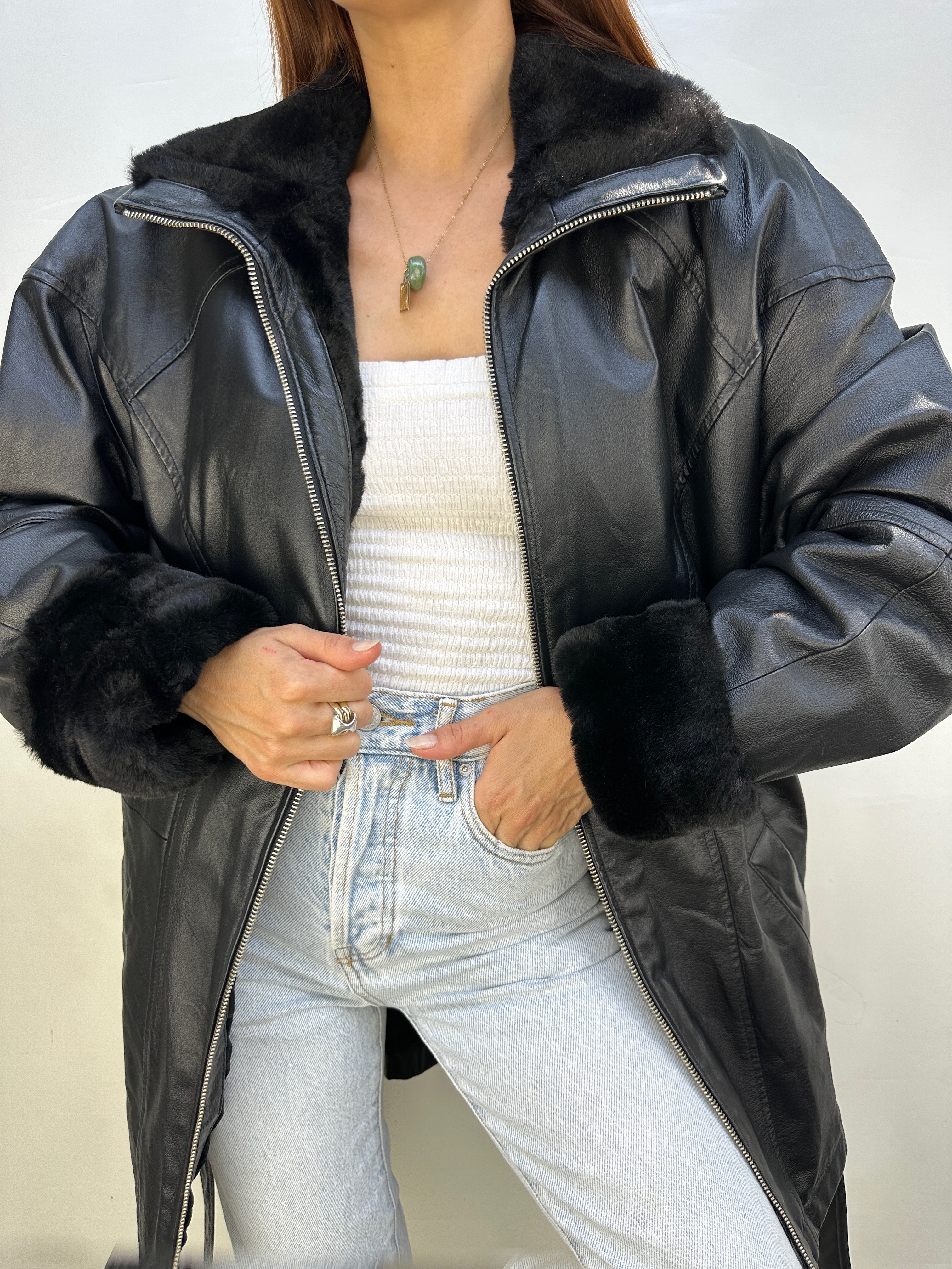 GAMULÁN CUERO I XL 5