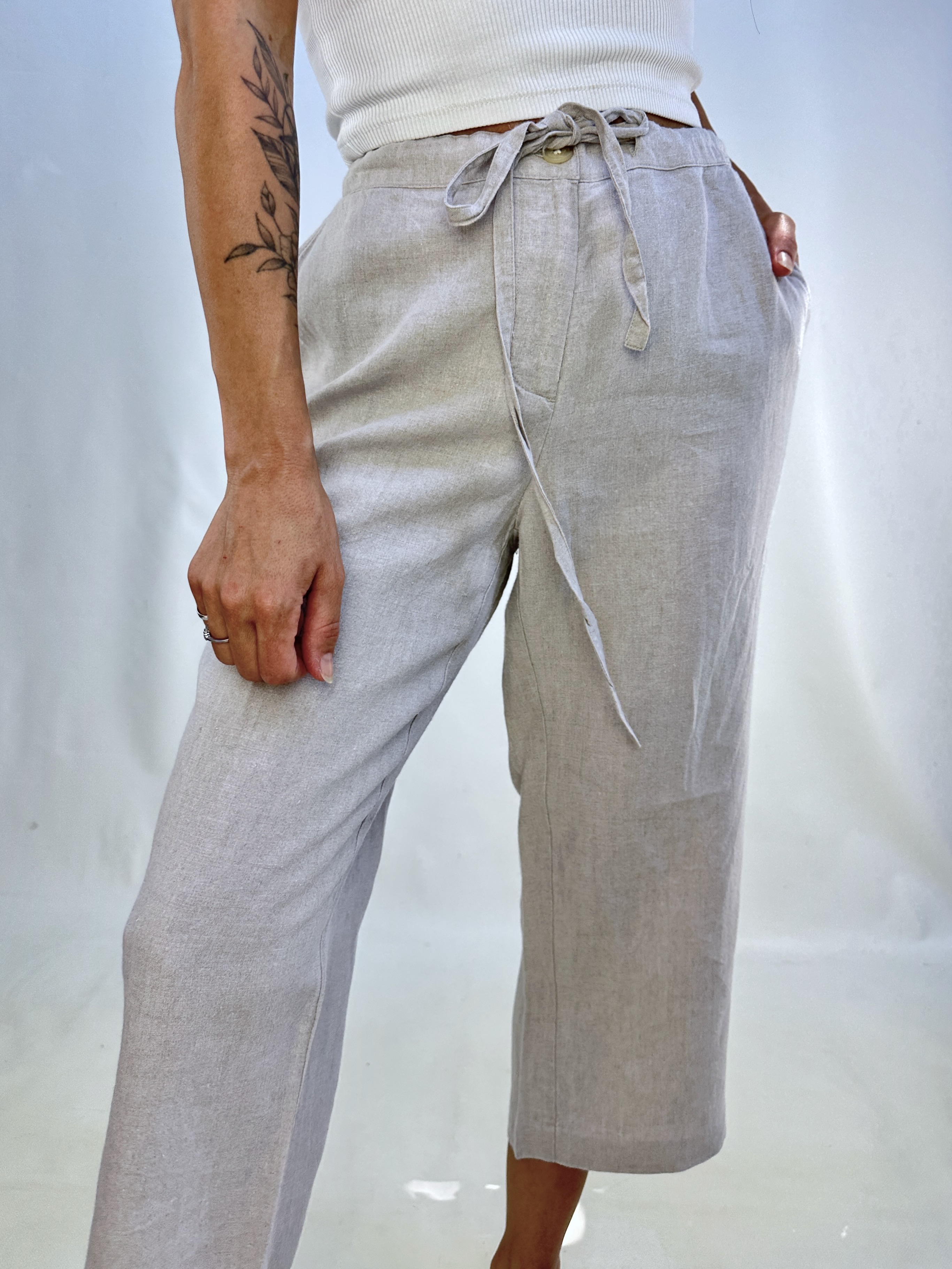 PANTALÓN CAPRI LINO I M 3