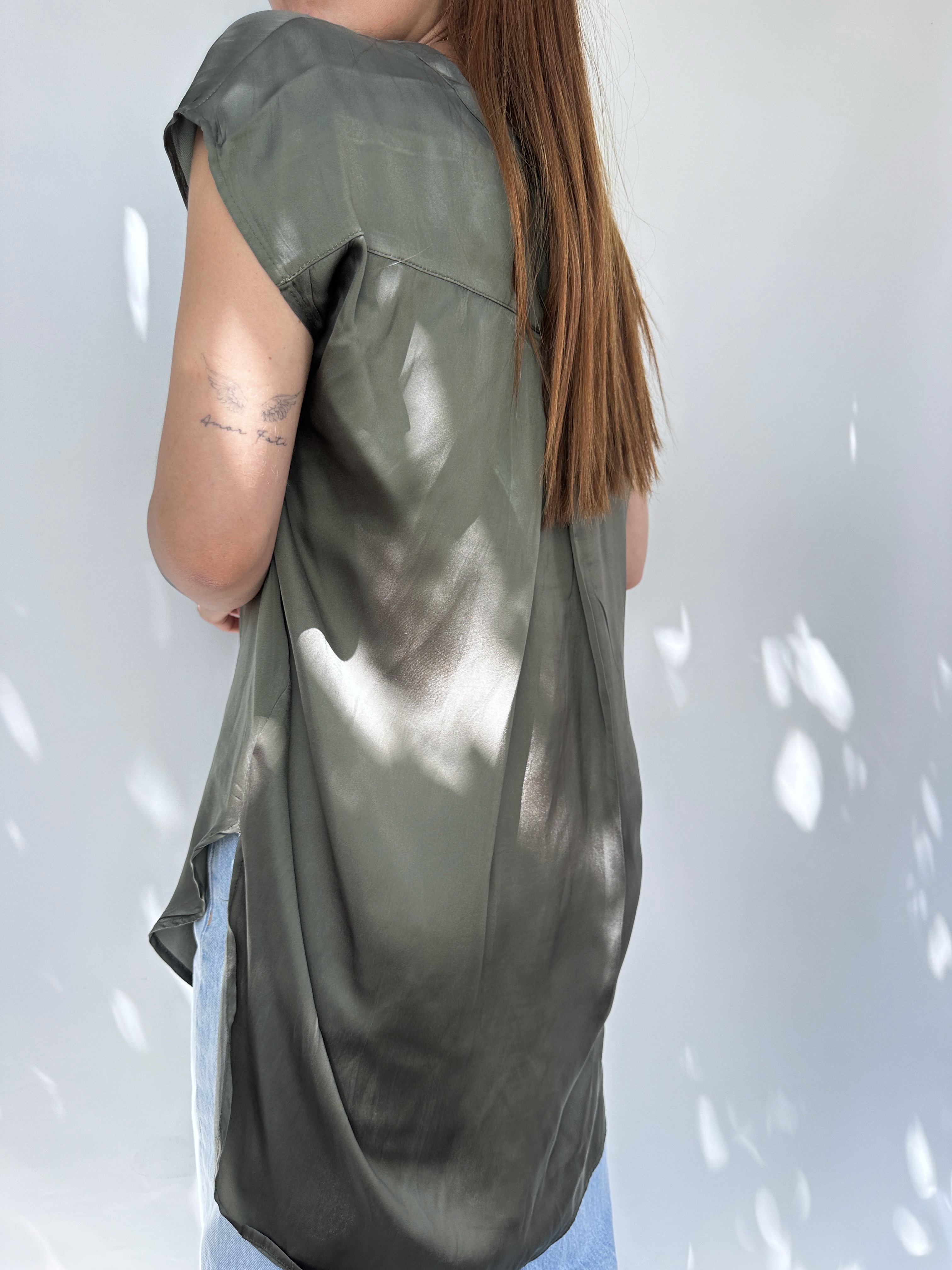 POLERA VERDE MILITAR SATINADA I S-M 3