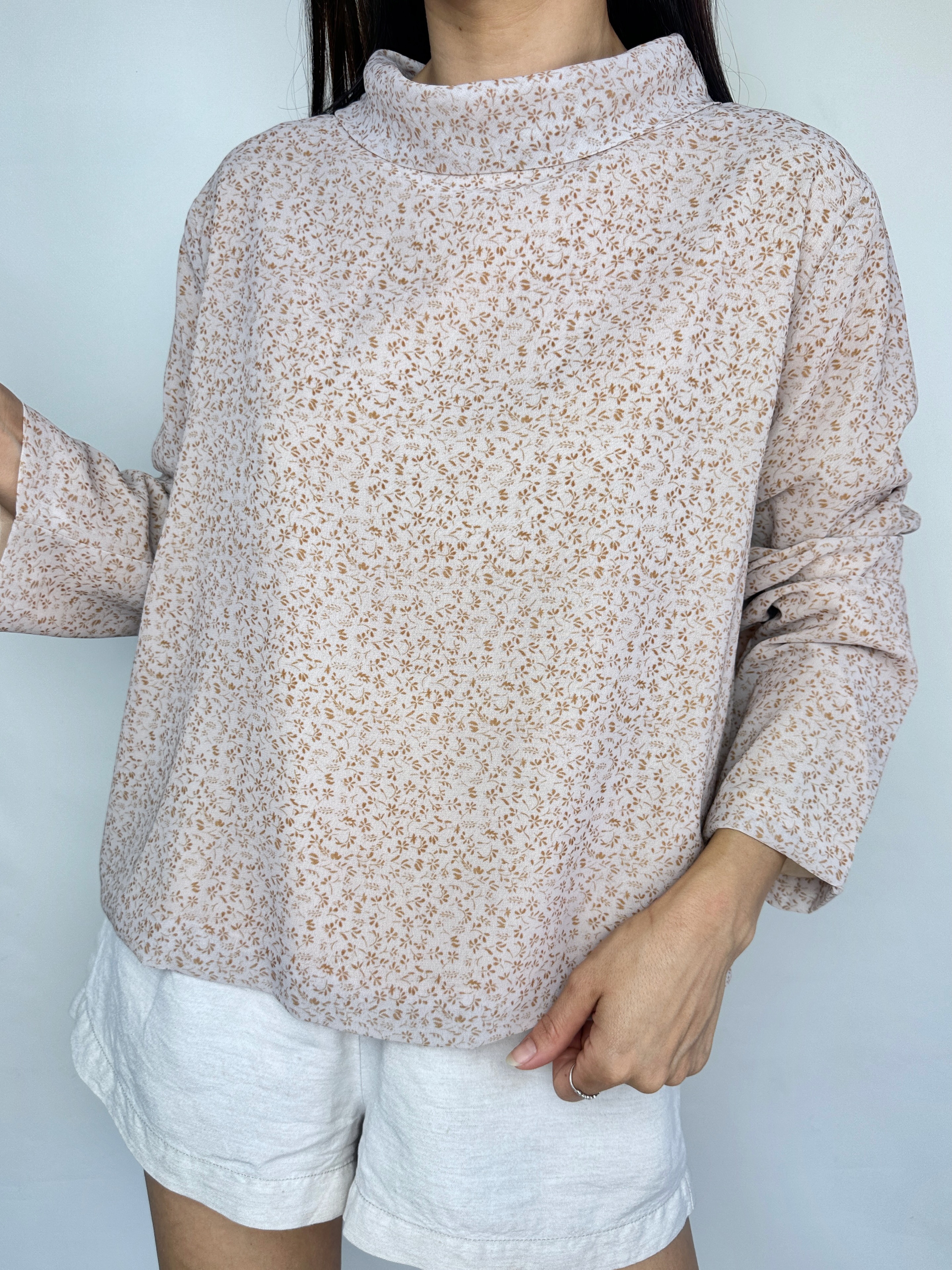 POLERA MANGA LARGA FLORCITAS | L 5