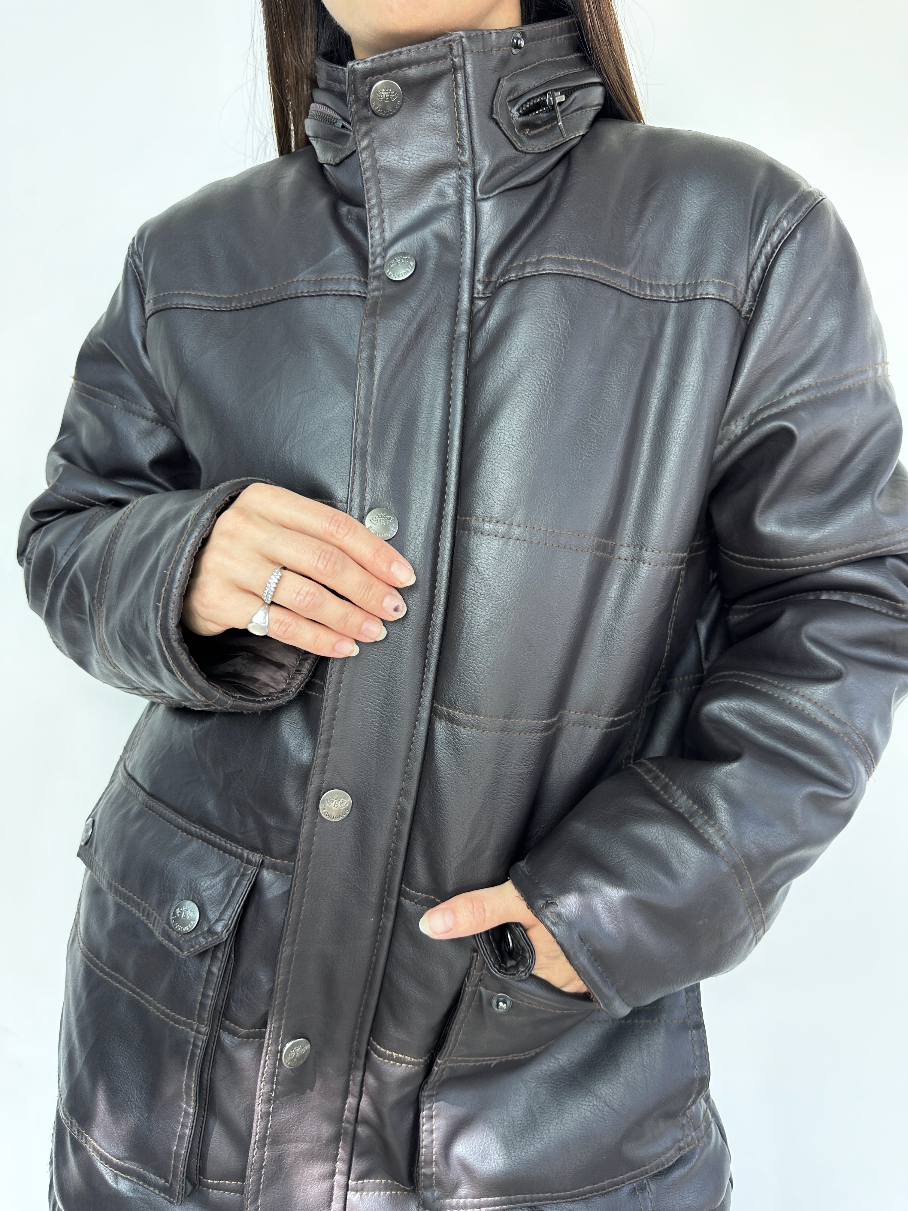 CHAQUETA CUERO CHOCOLATE I L-XL  4