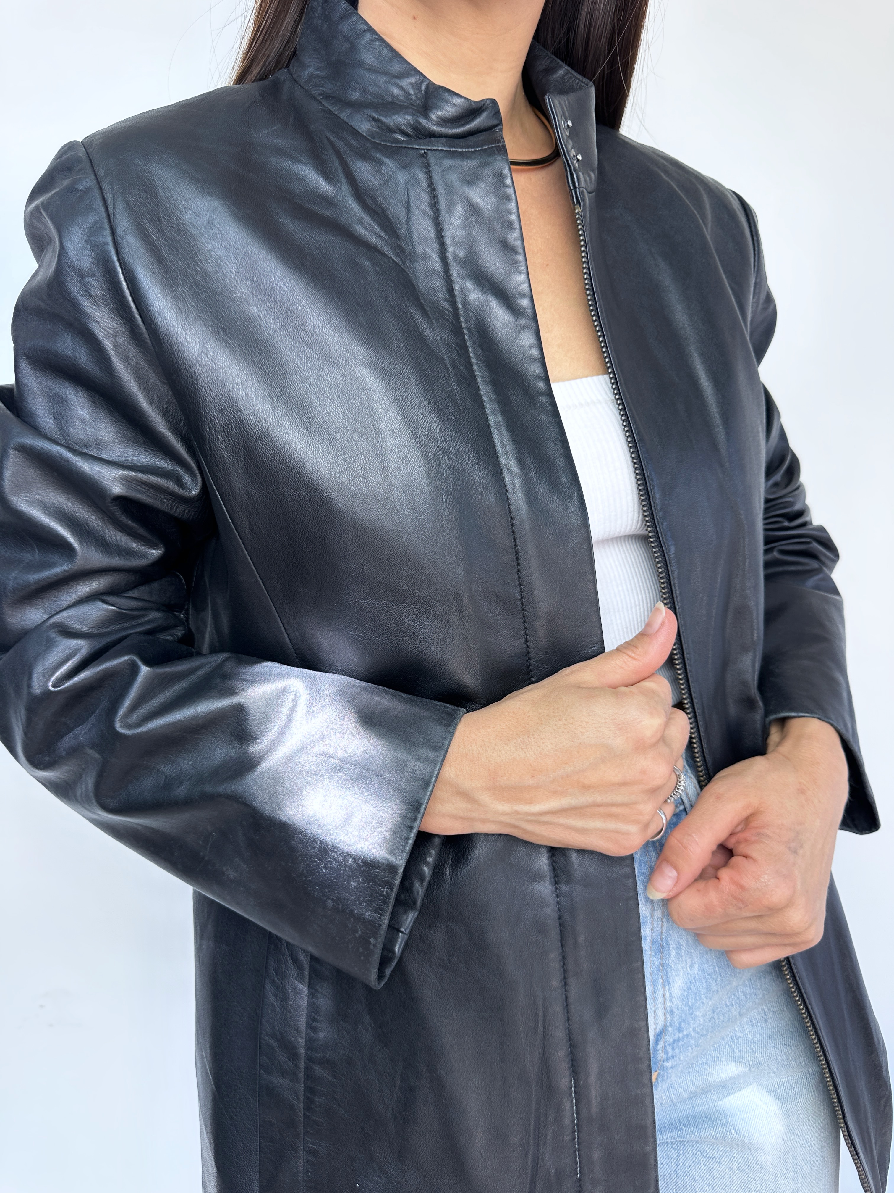 CHAQUETA CUERO NEGRA I S-M  2