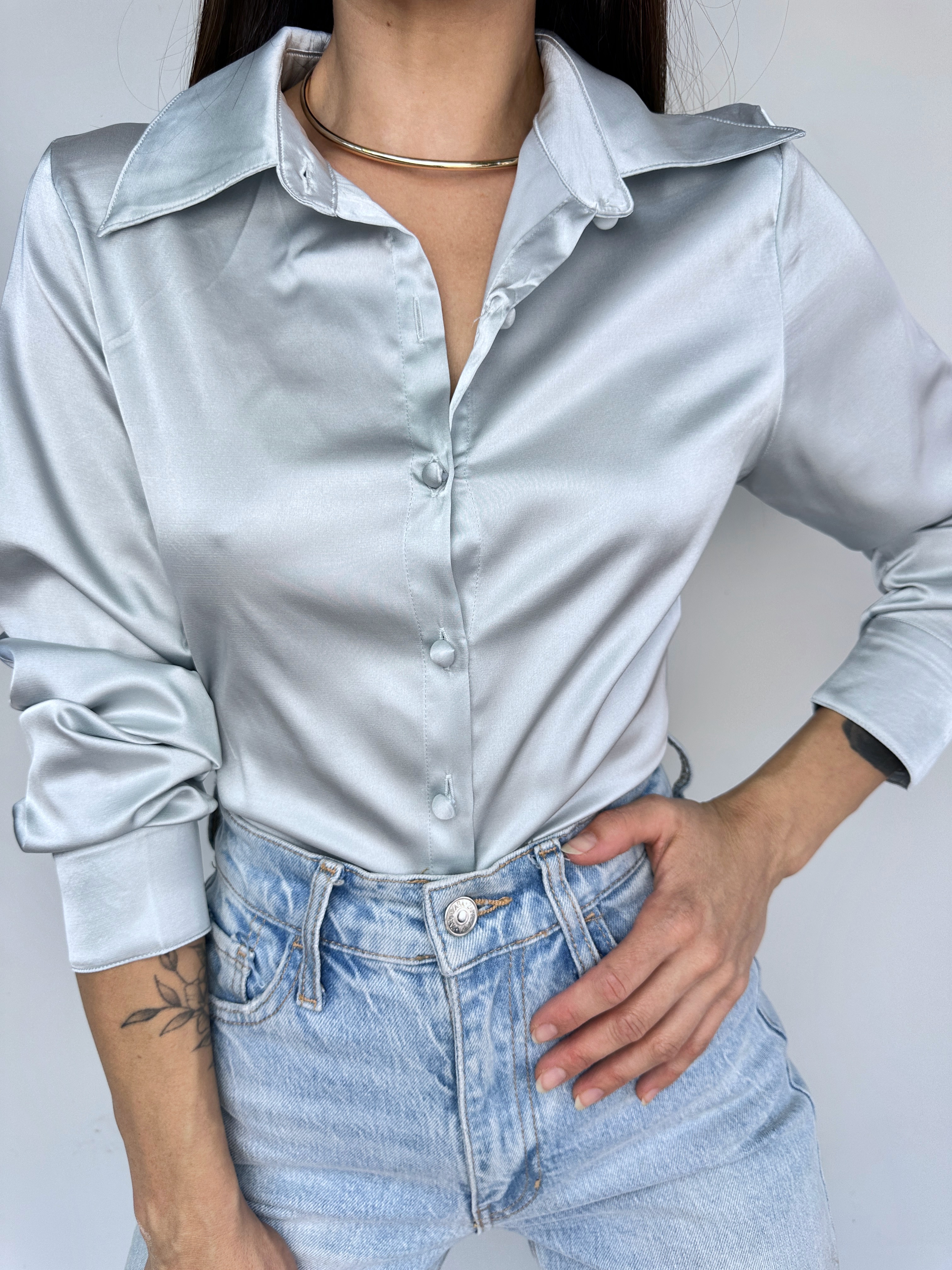 BLUSA GRIS PLATA I S 1