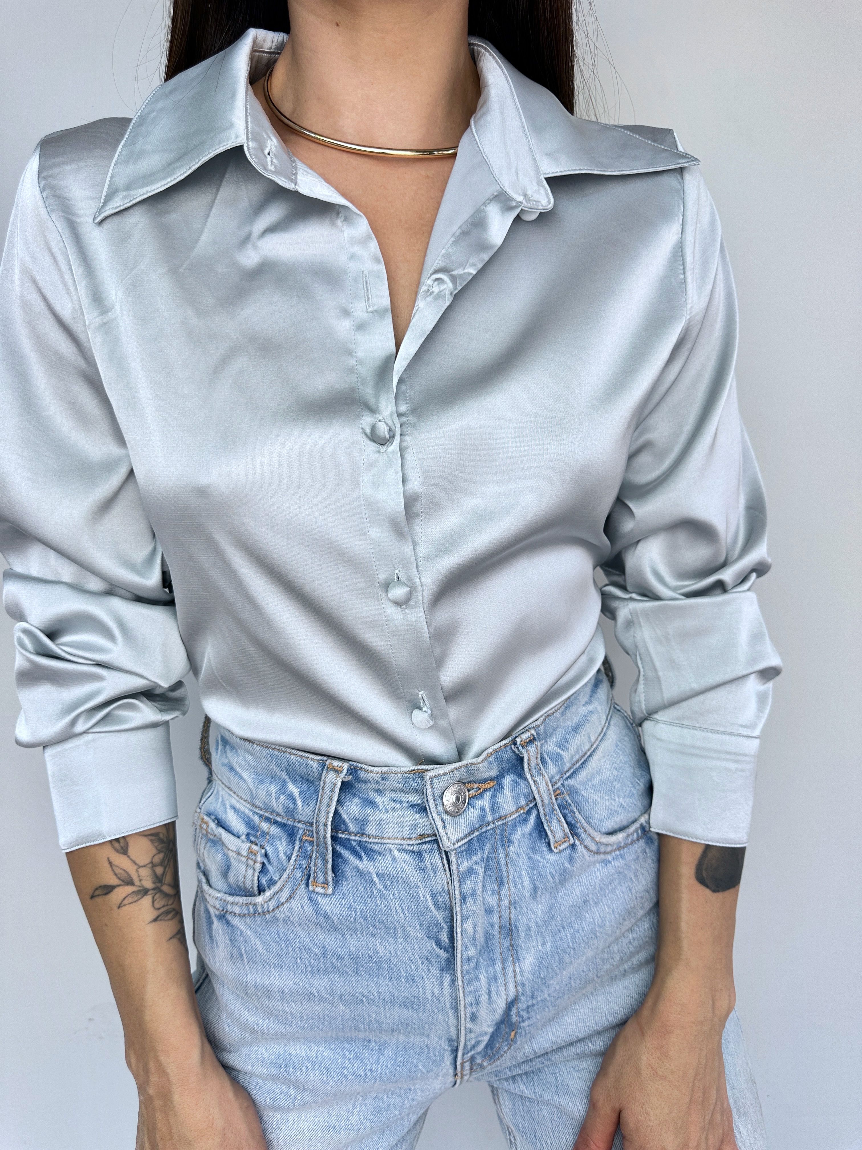 BLUSA GRIS PLATA I S 3