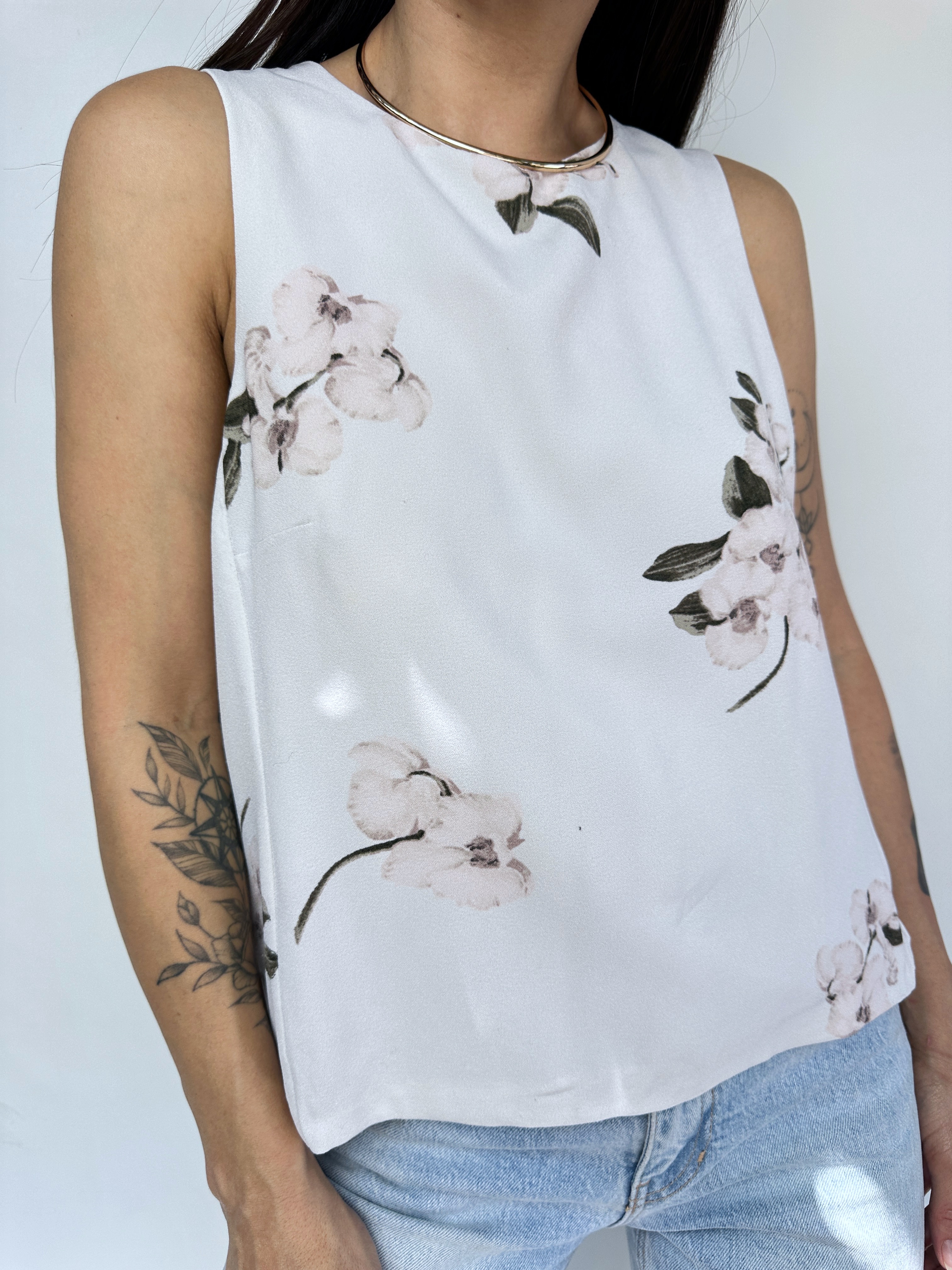 POLERA ESPALDA ABIERTA I S 4