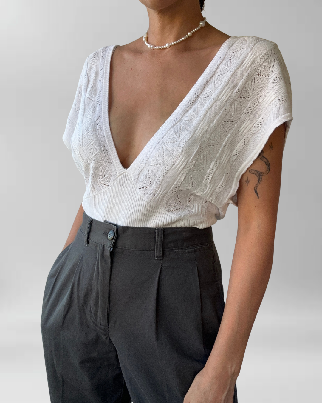 POLERA WHITE HOUSE BLACK MARKET | M 1