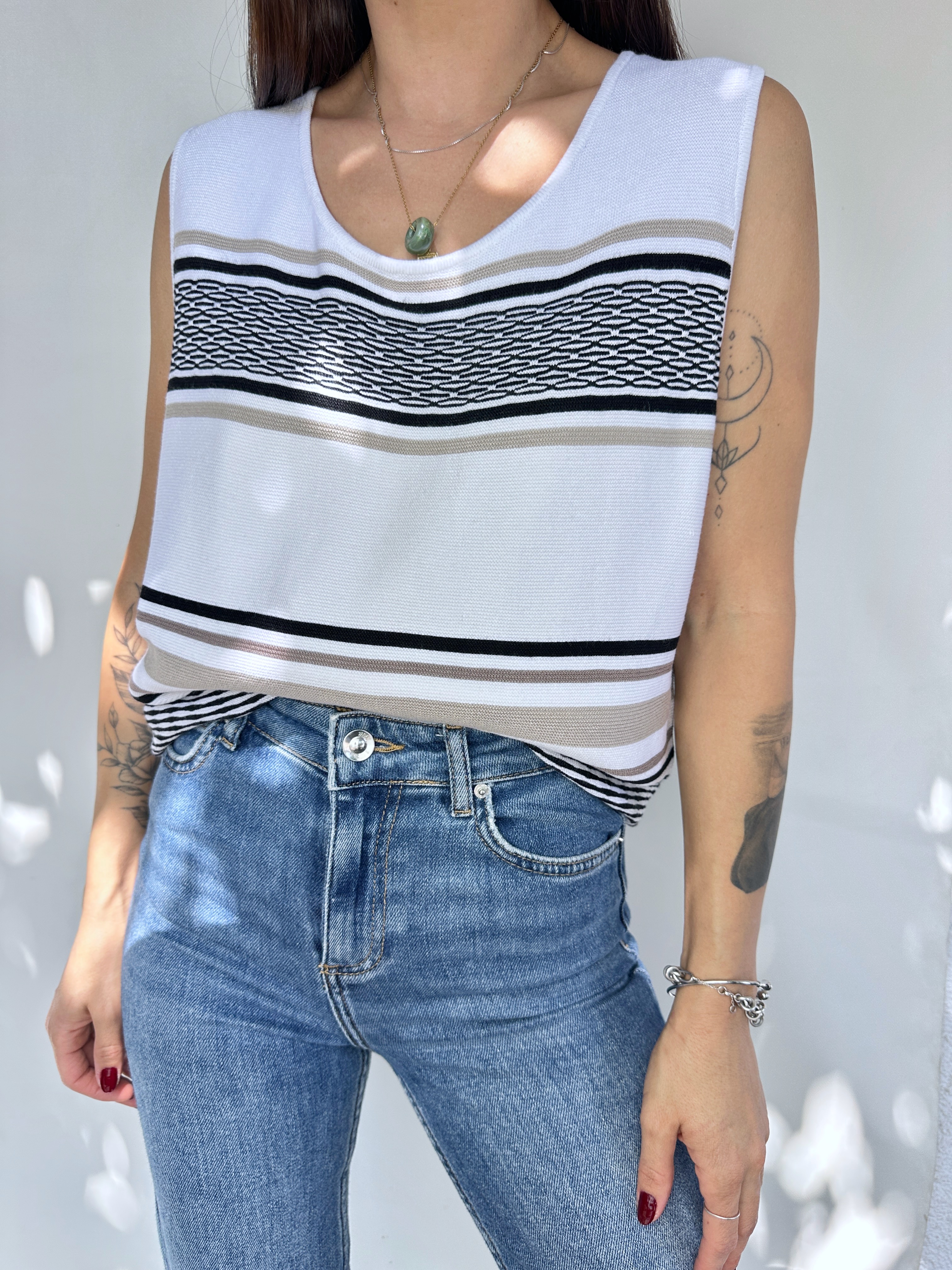 POLERA WHITE HOUSE BLACK MARKET I M-L 5