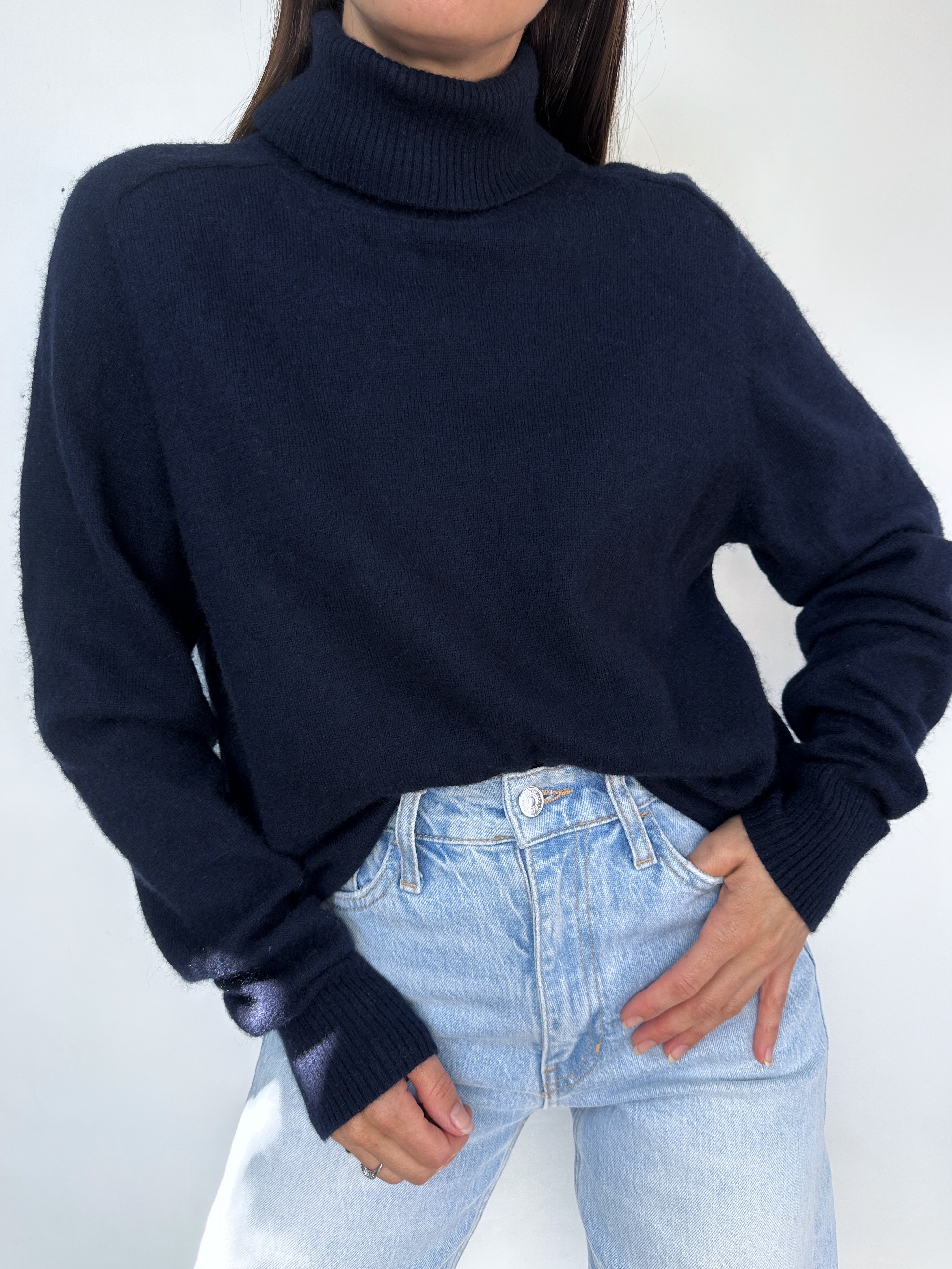 SWATER CUELLO ALTO I LANA-YACK I L 7