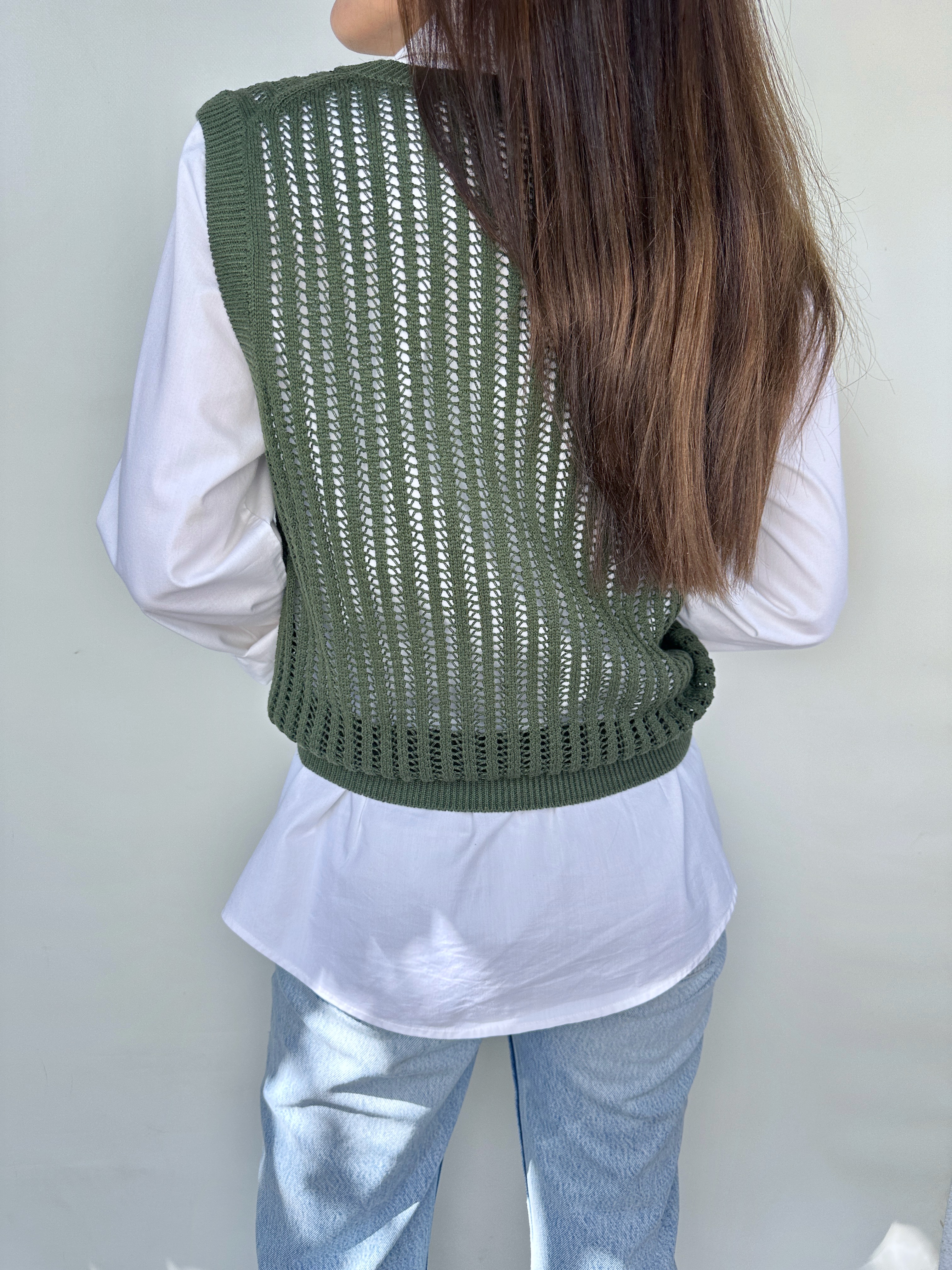 SWEATER VEST | UNIQLO | S 4