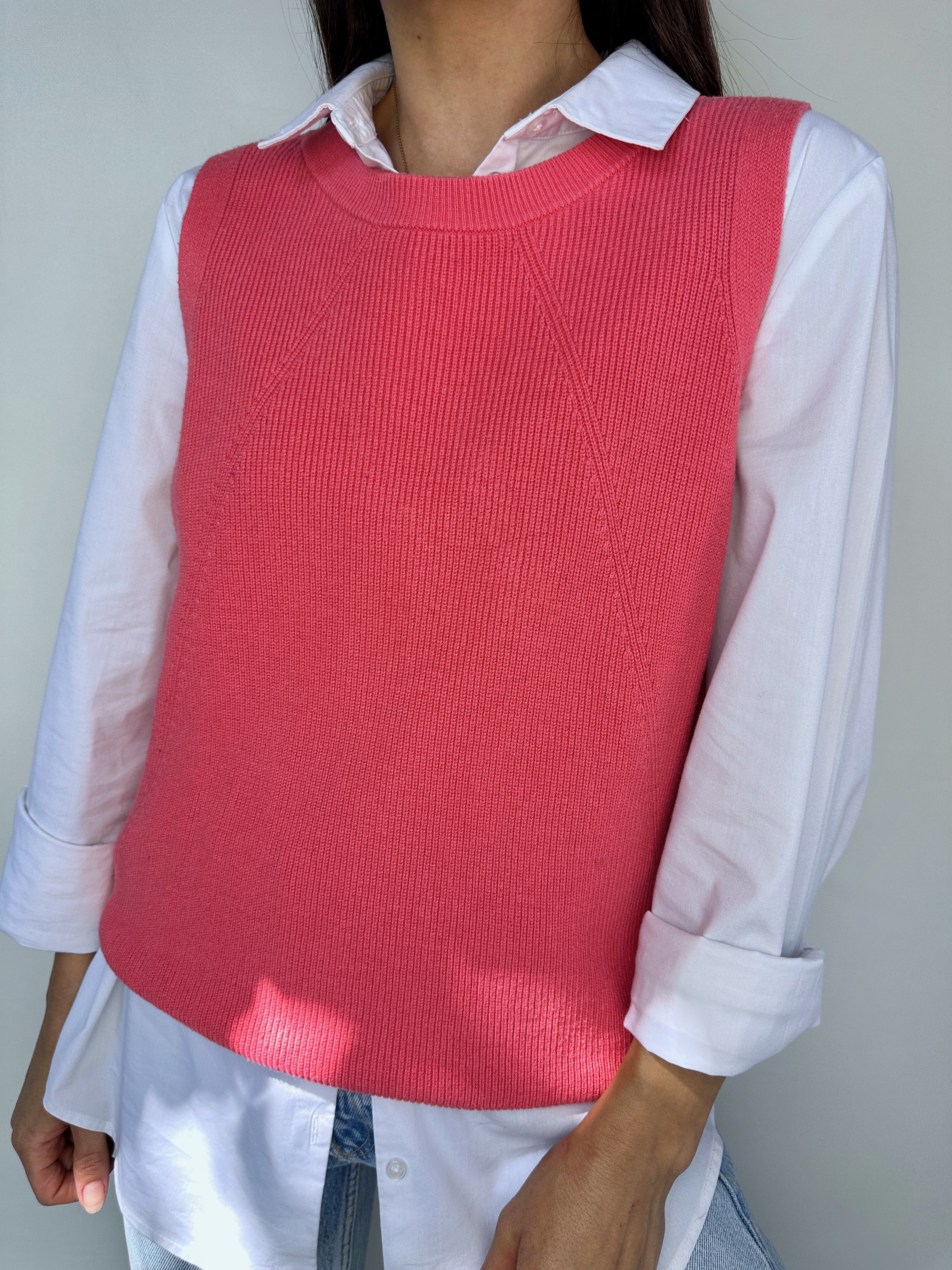 SWEATER VEST | S 6