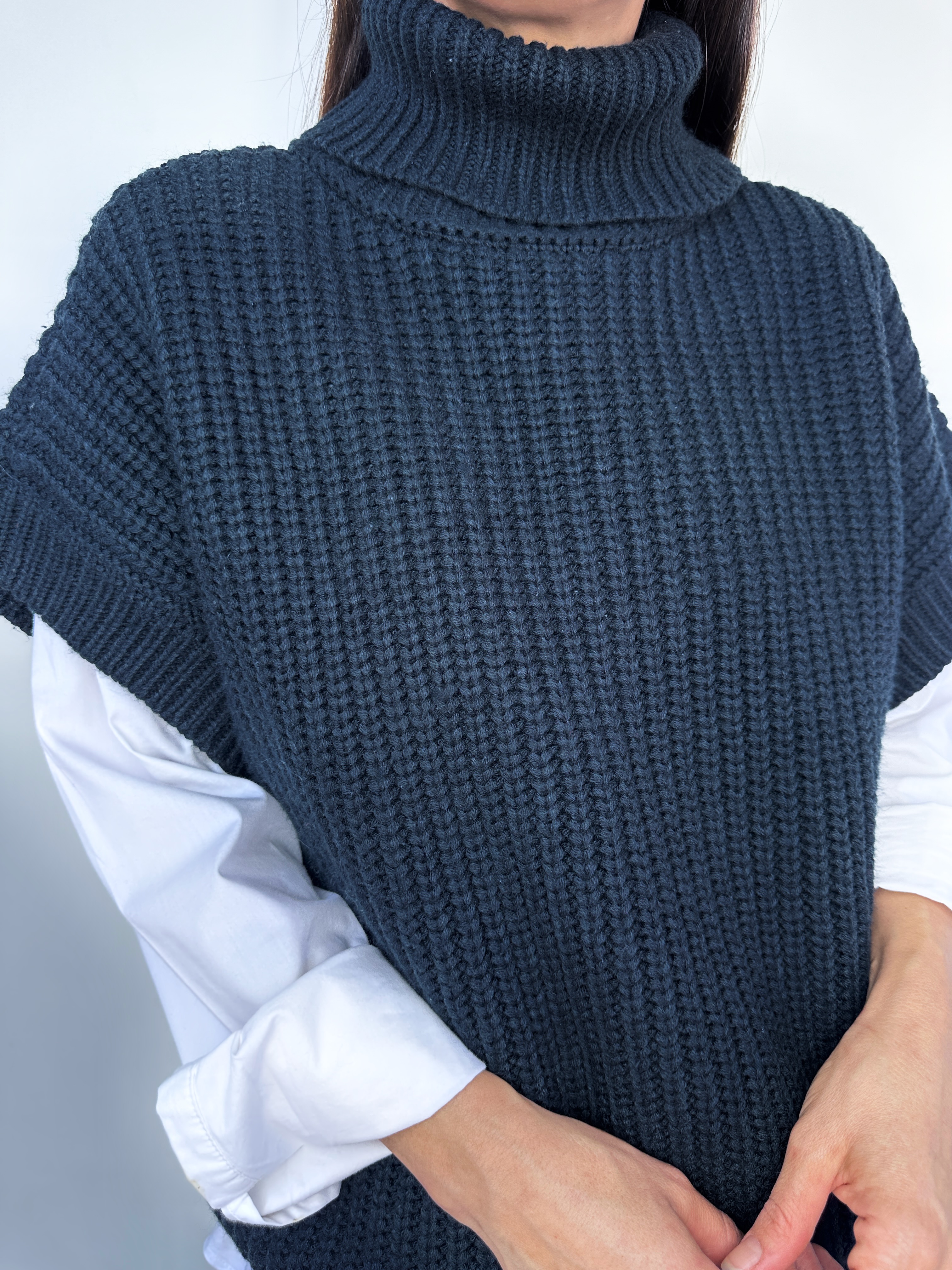 SWEATER MANGA CORTA | M 4