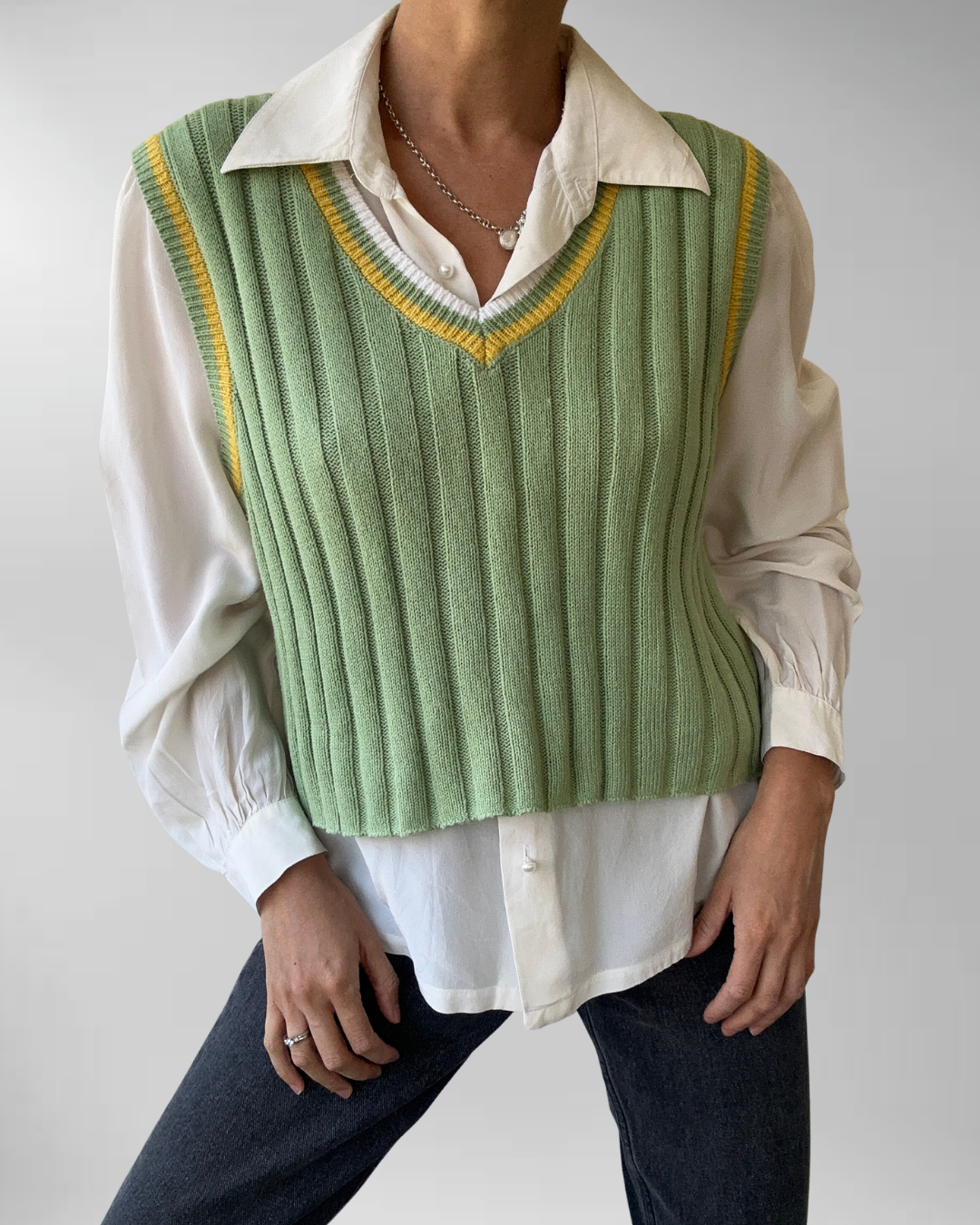 SWEATER VEST | L 3