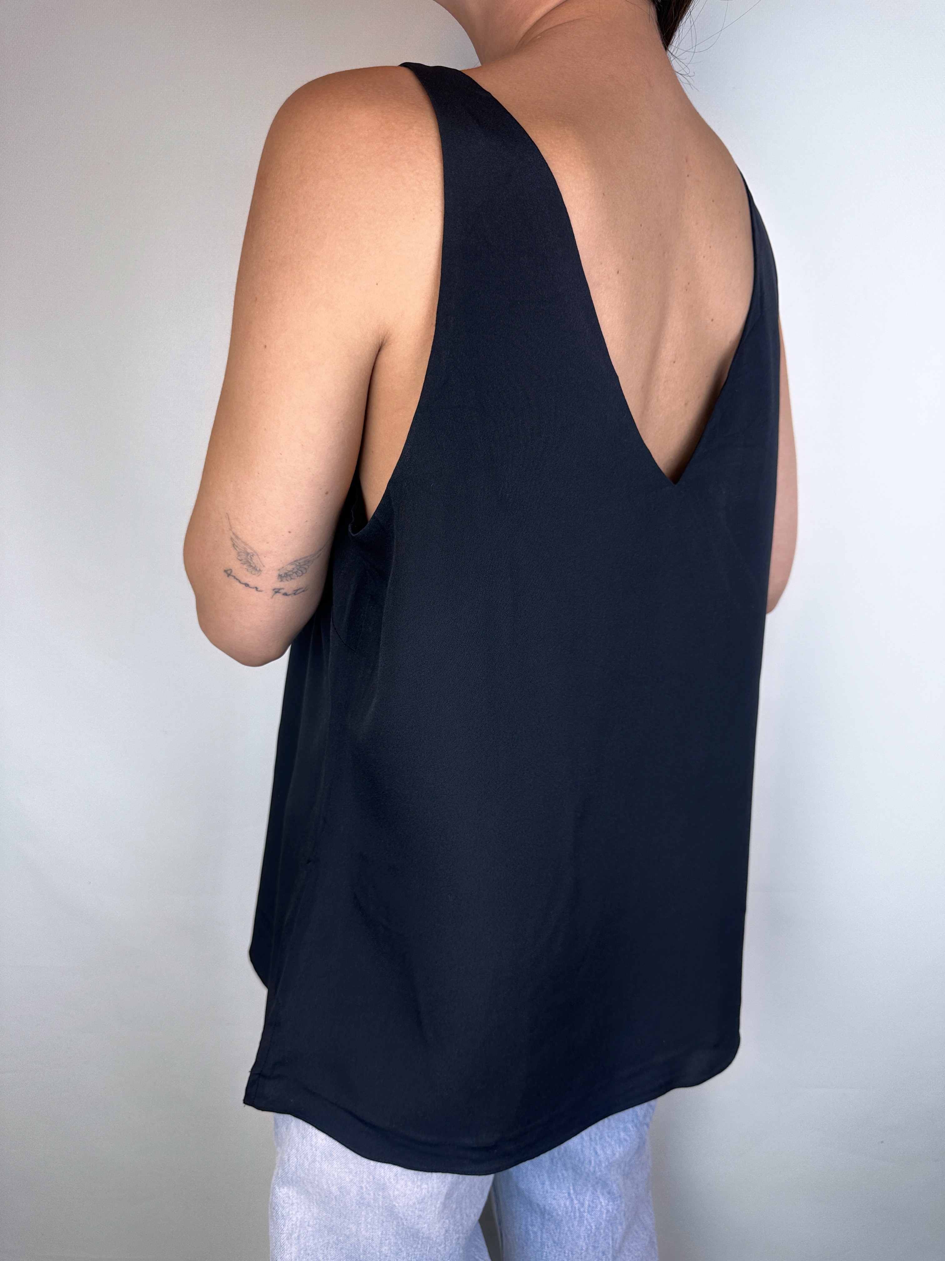 TOP NEGRO | M 3