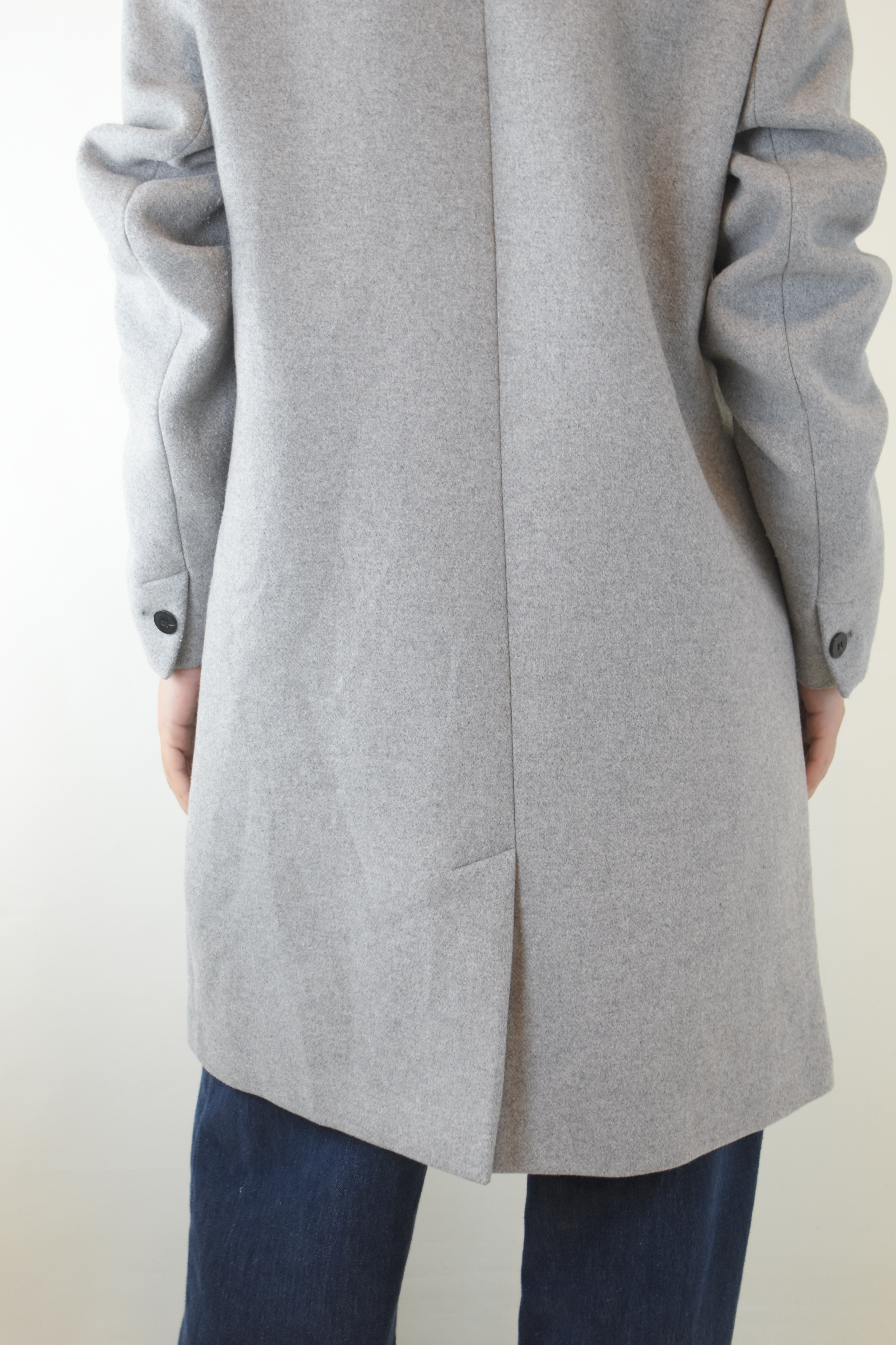 ABRIGO GRIS | M 4