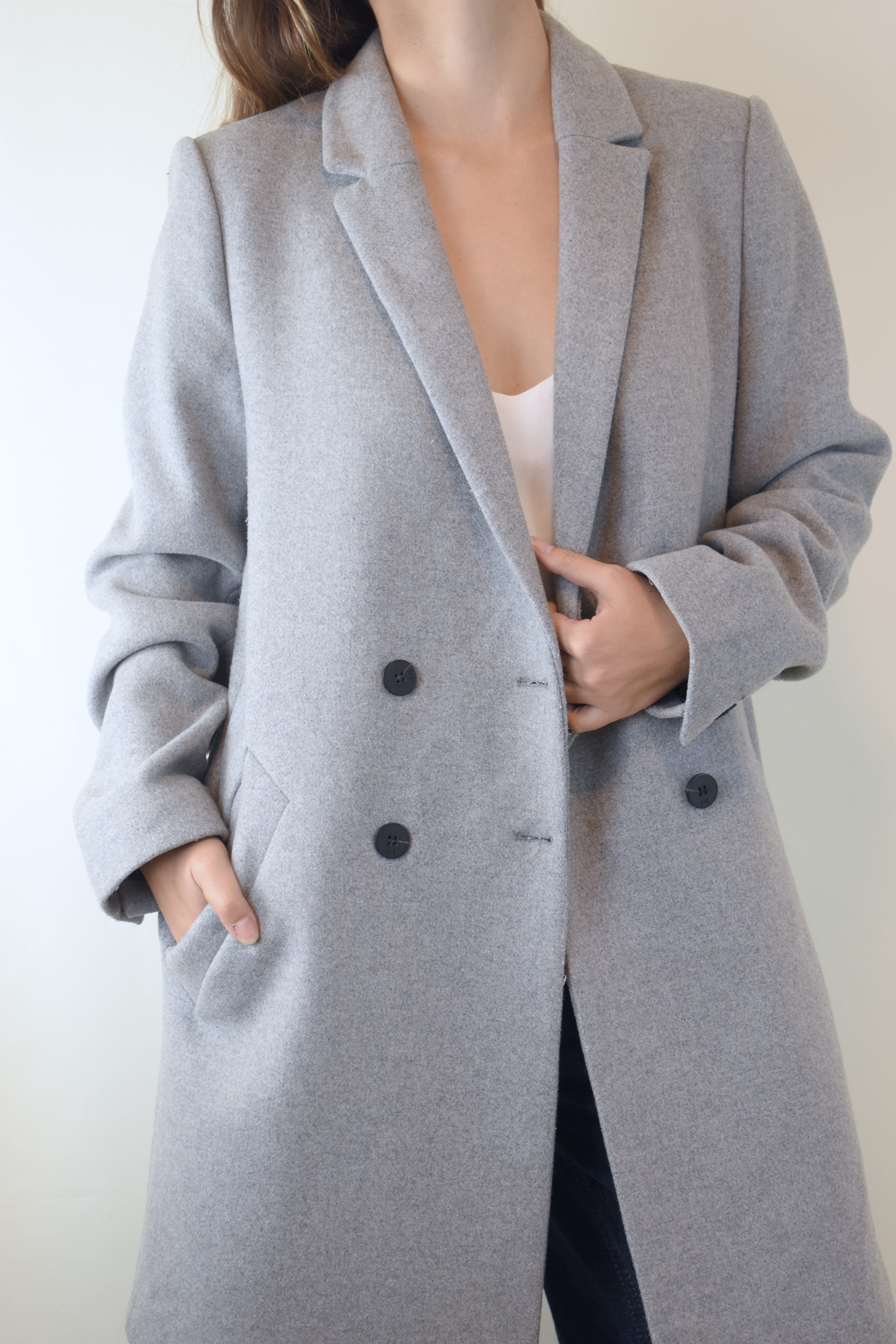 ABRIGO GRIS | M 6