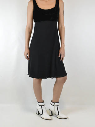VESTIDO NEGRO I XS-S