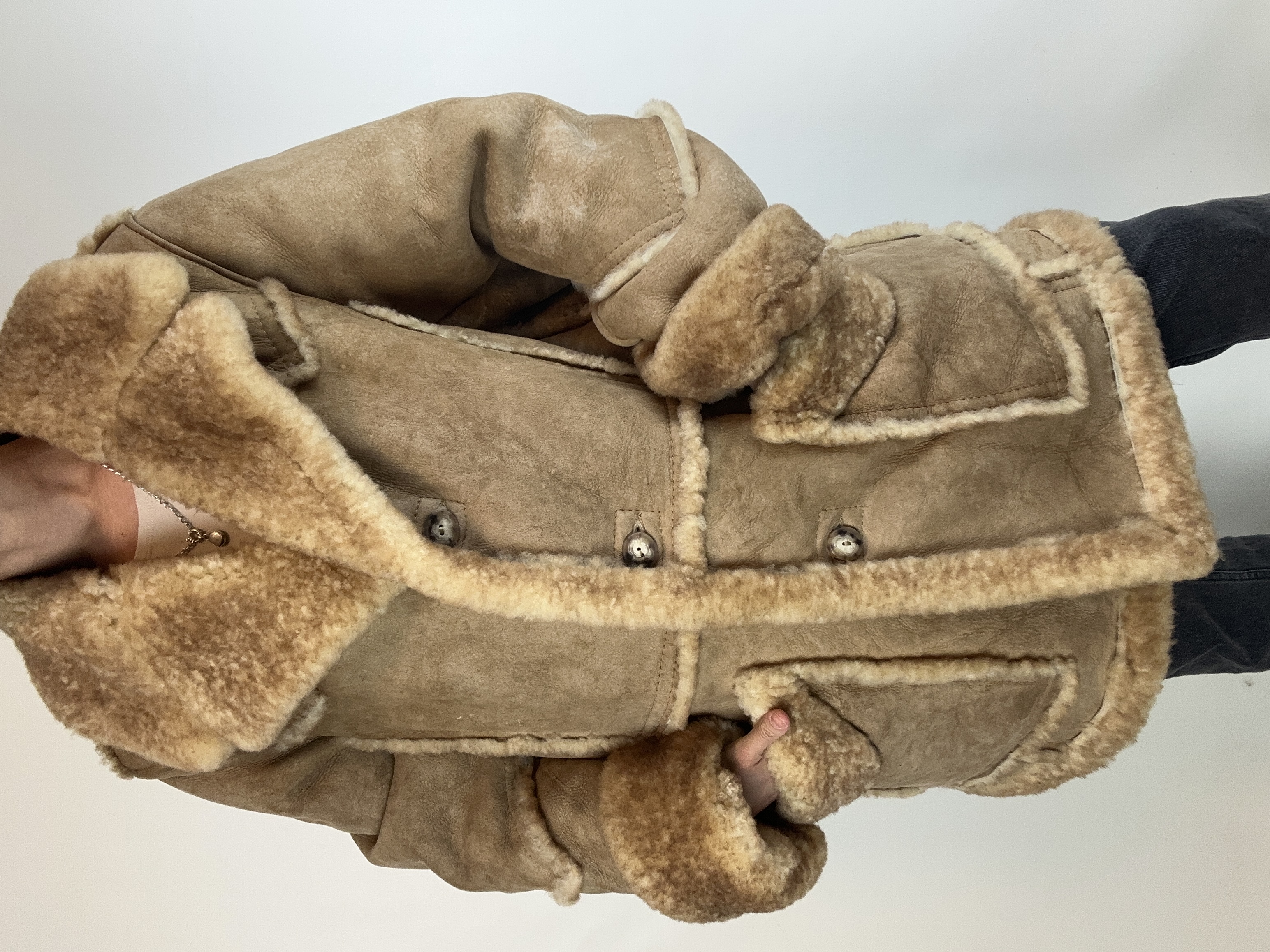 GAMULÁN SHEARLING | 100%  CUERO Y LANA | L 2