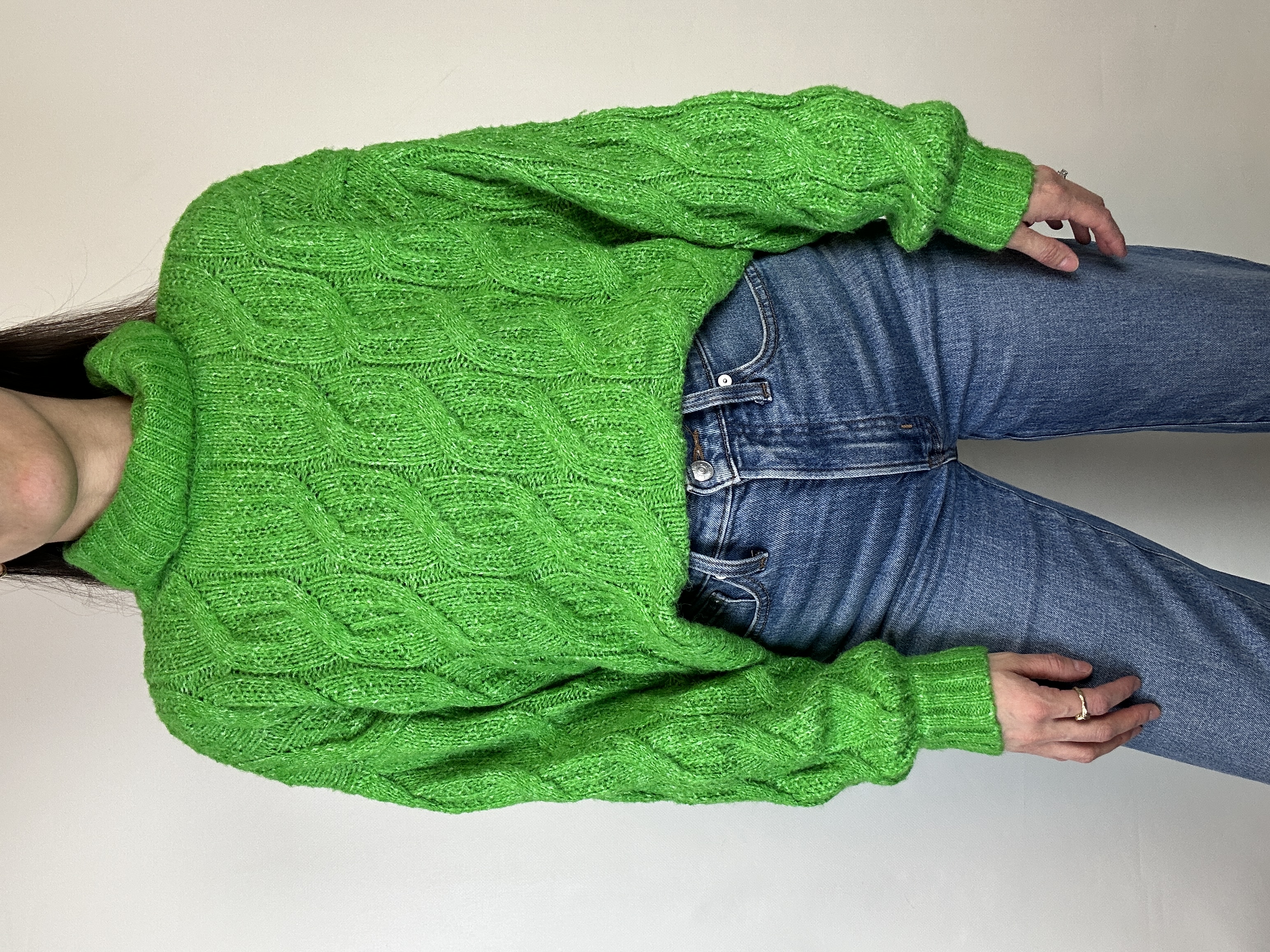 SWEATER | M 2