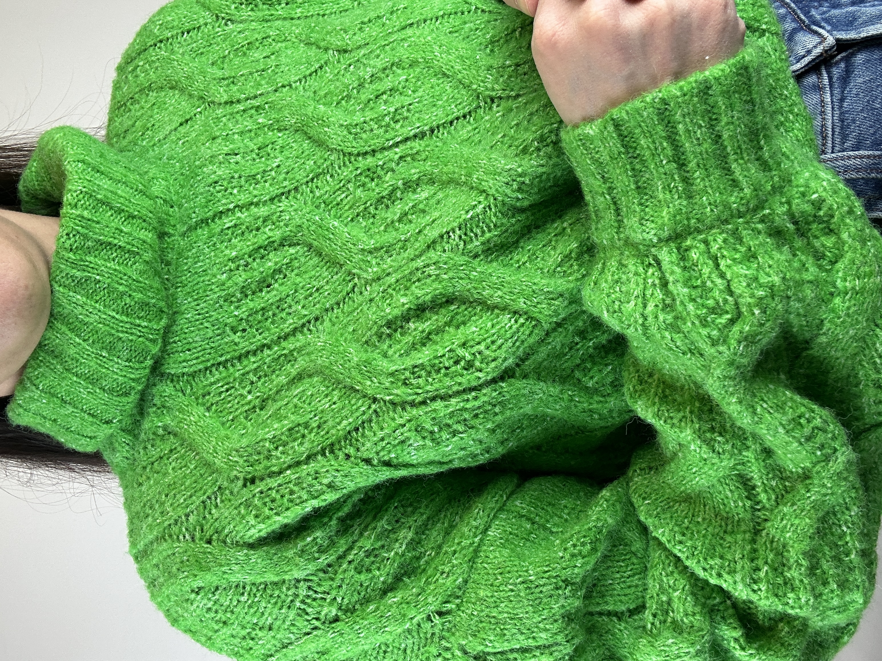 SWEATER | M 4