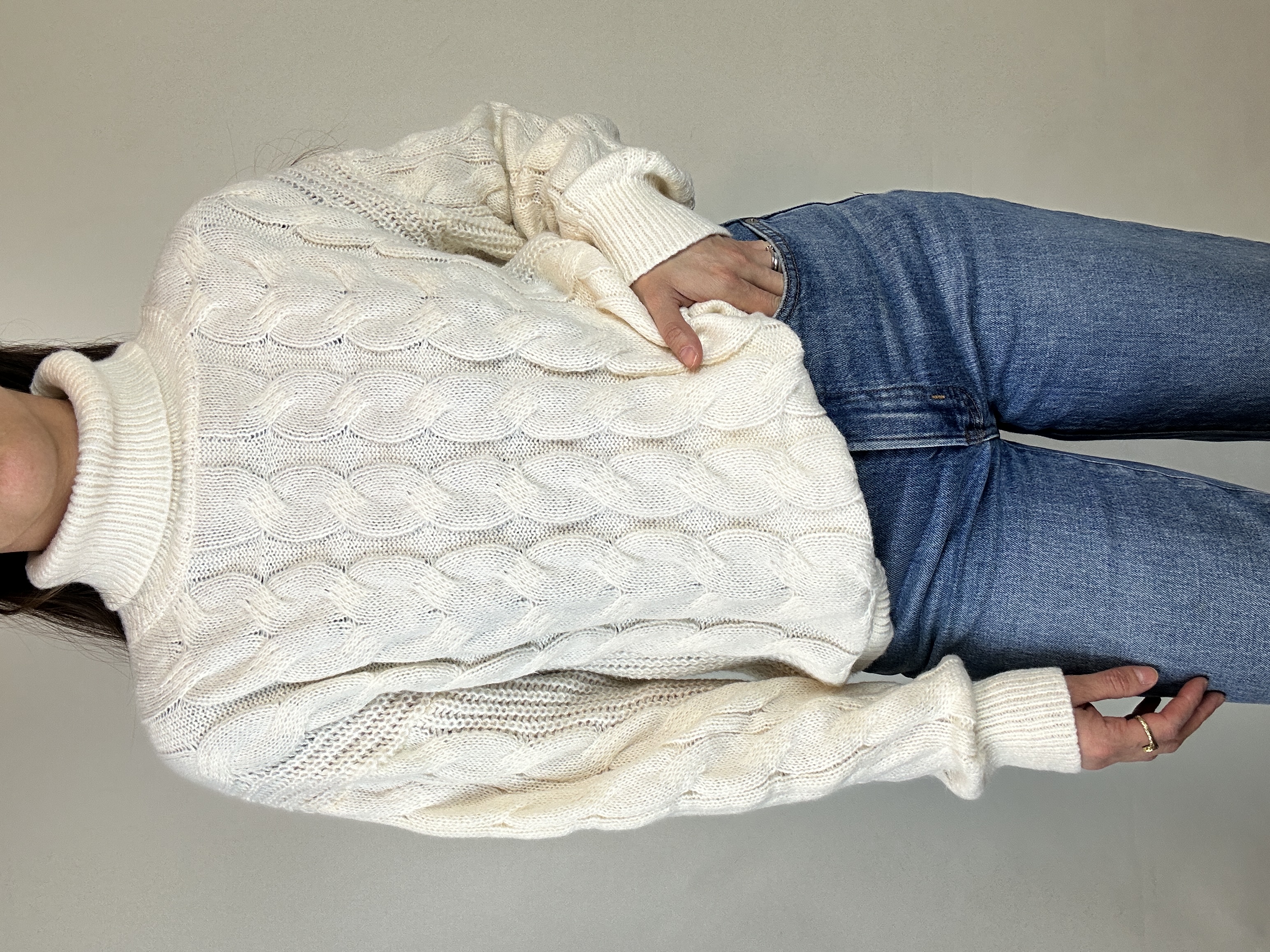 SWEATER | M 1