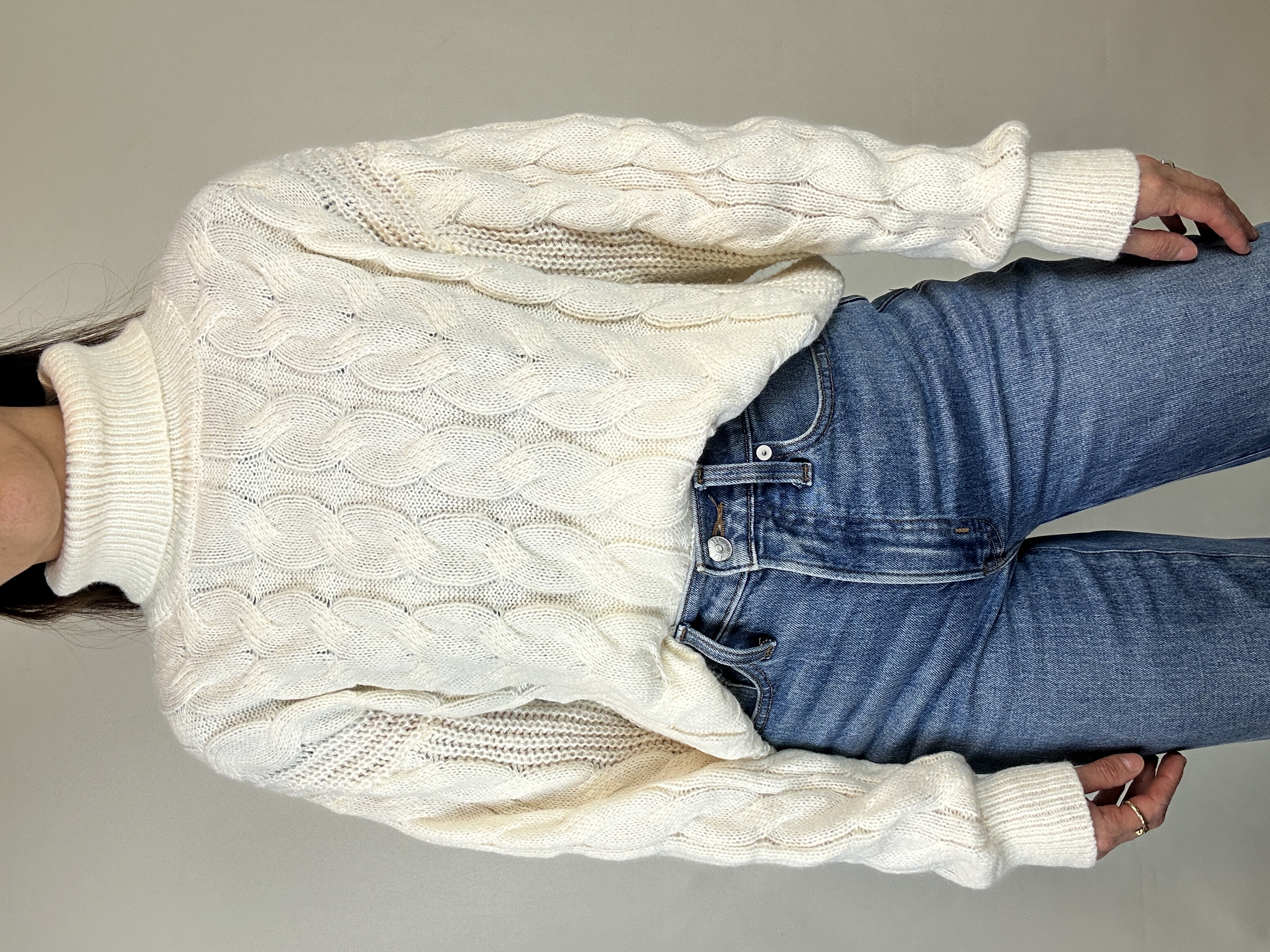SWEATER | M 2