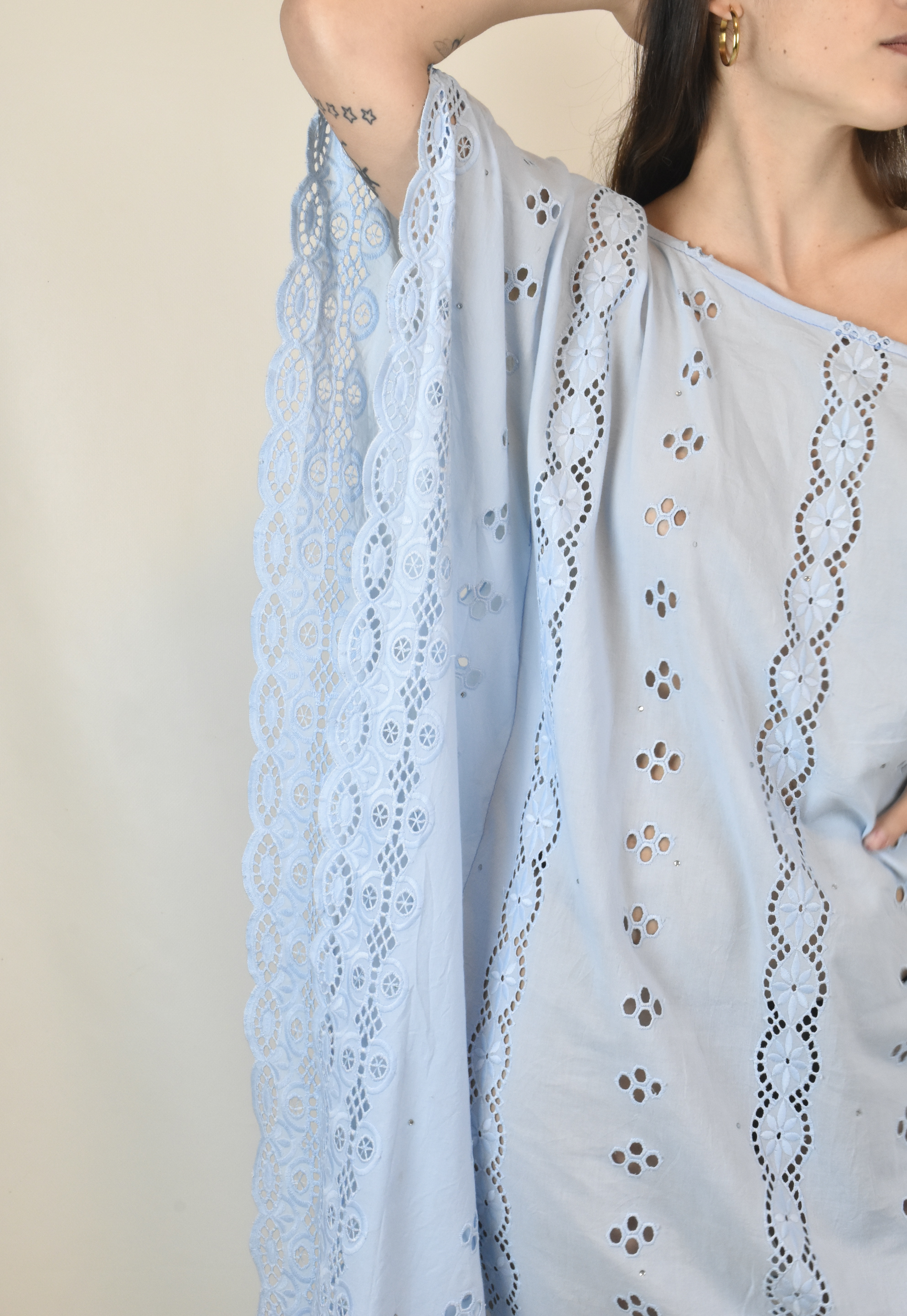 VESTIDO BRODERIE | L 4
