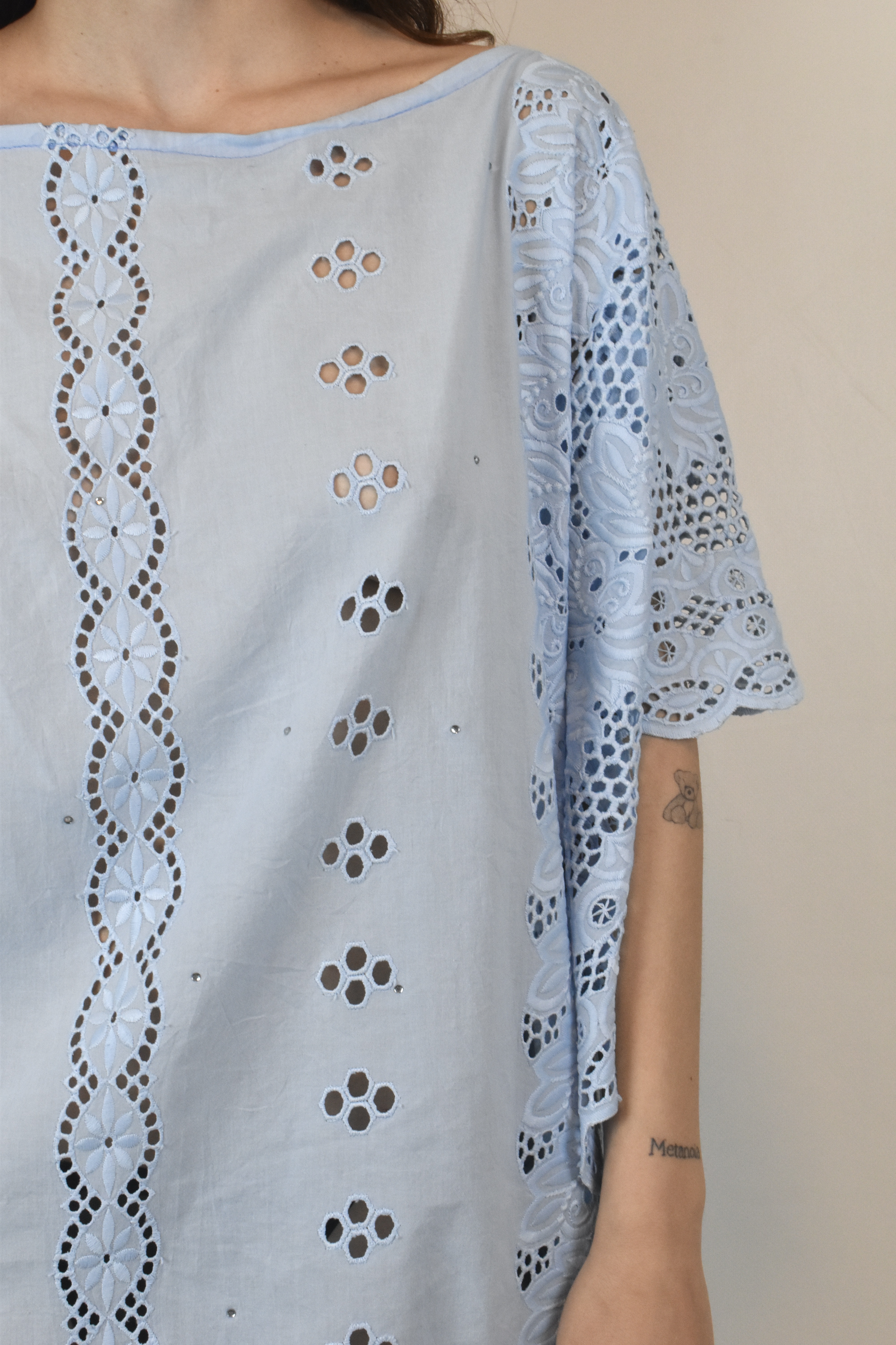 VESTIDO BRODERIE | L 6
