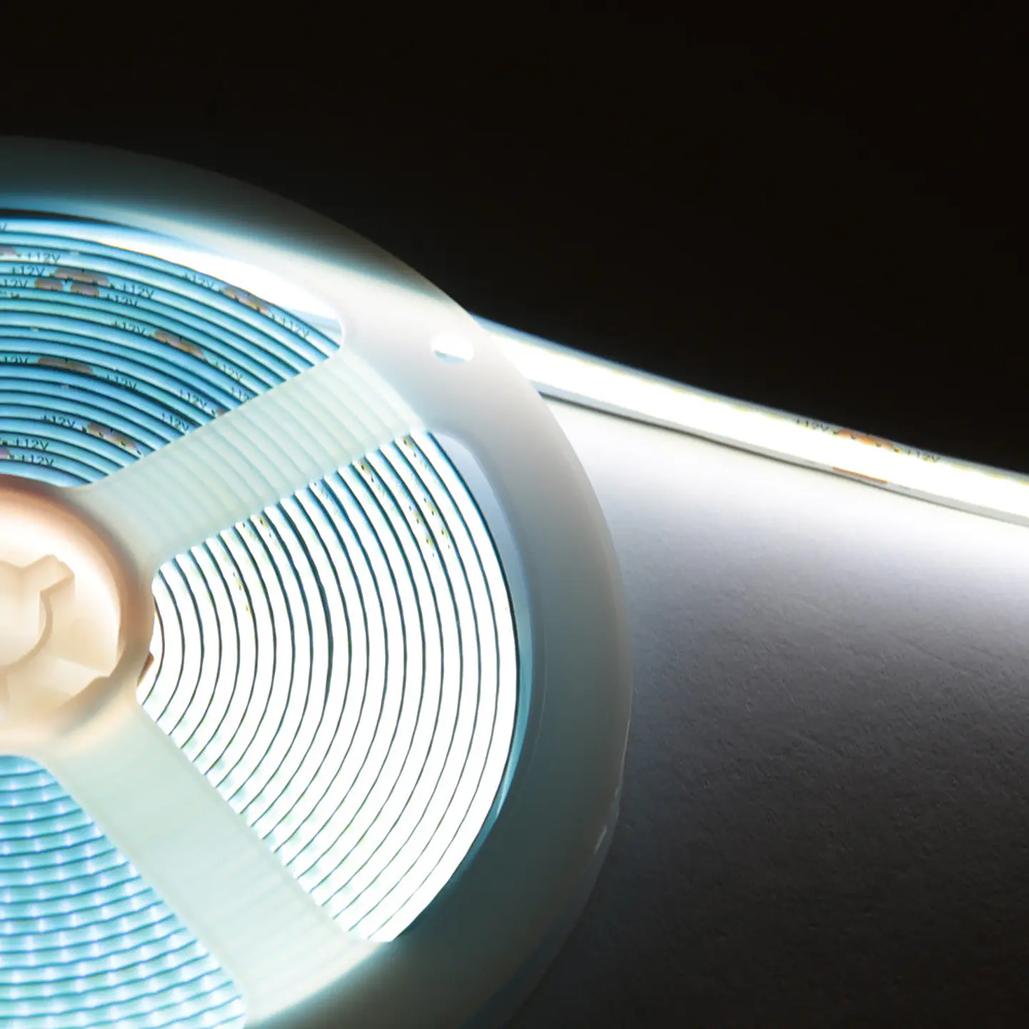Faixa de 320 LEDs/M 50W 5.000Lm CRI90 6000ÂºK COB 12VDC IP20 8mm Largura x5M 40.000H [CA-COB-320-12DC-CW]-Branco Frio 5