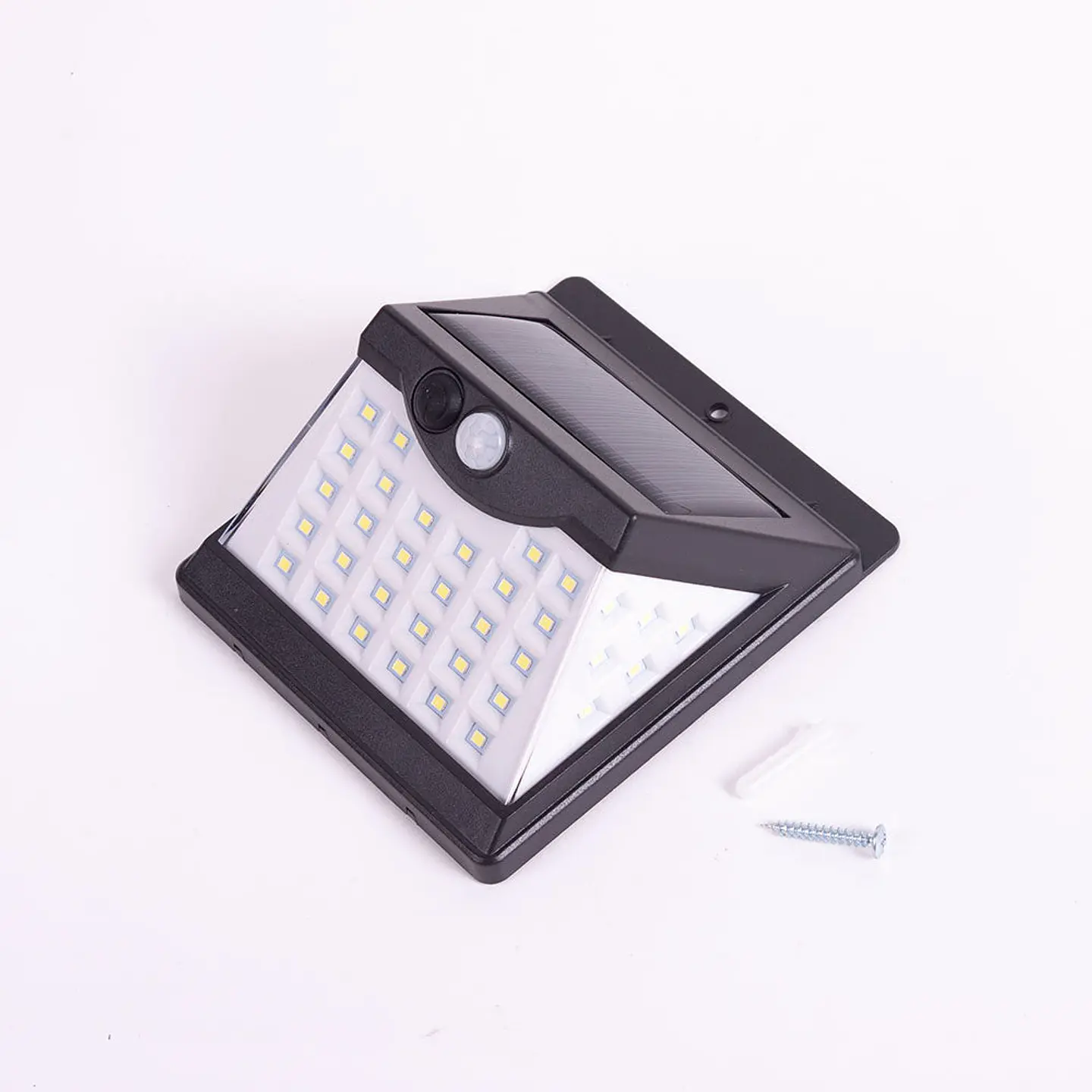Candeeiro de Parede LED 6000ÂºK Sensor Solar IP65 40.000H [LUM-LUM40-PIR] 4