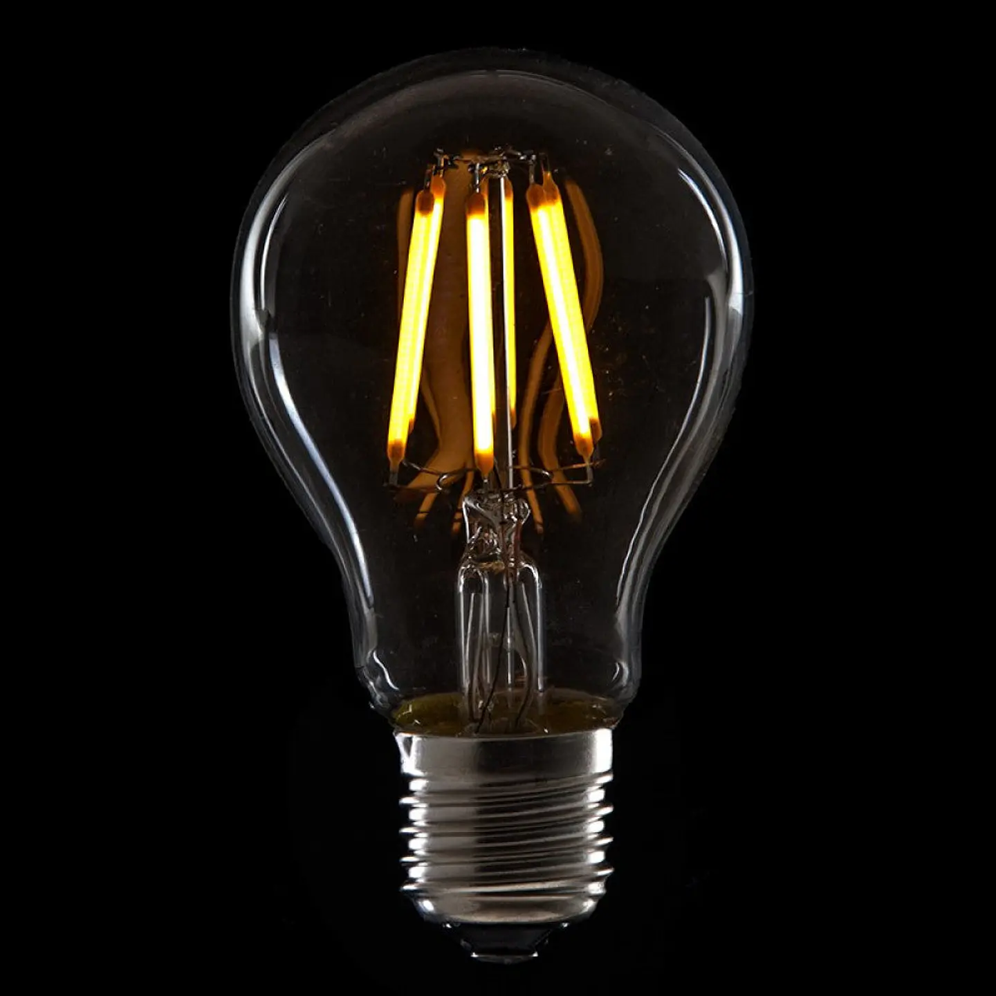 LÃ¢mpada LED E27 6W 403Lm 2000ÂºK Filamento RegulÃ¡vel 40.000H [HO-J27DH662T-WW] 1