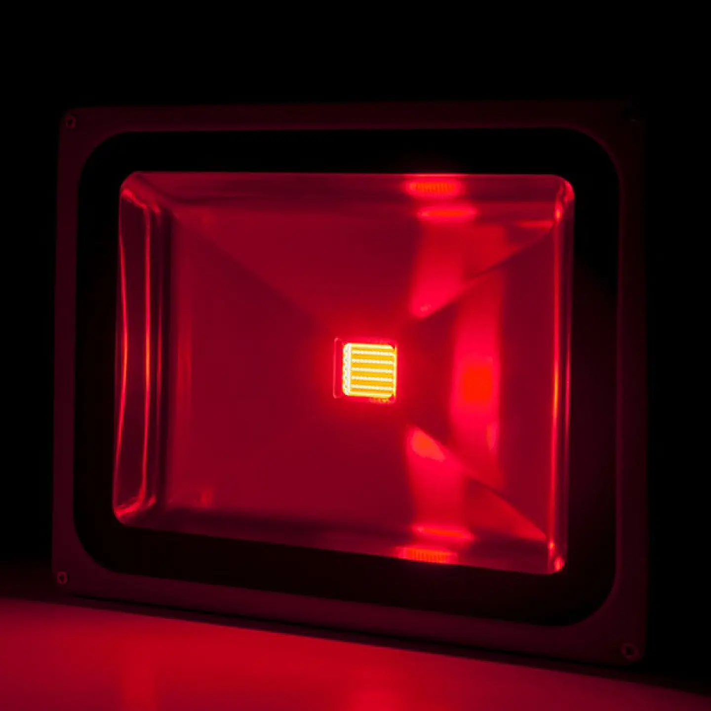 Refletor Projetor LED 50W 4.250Lm IP65 Brico Vermelho 40.000H [BQFS29050B-R] 1