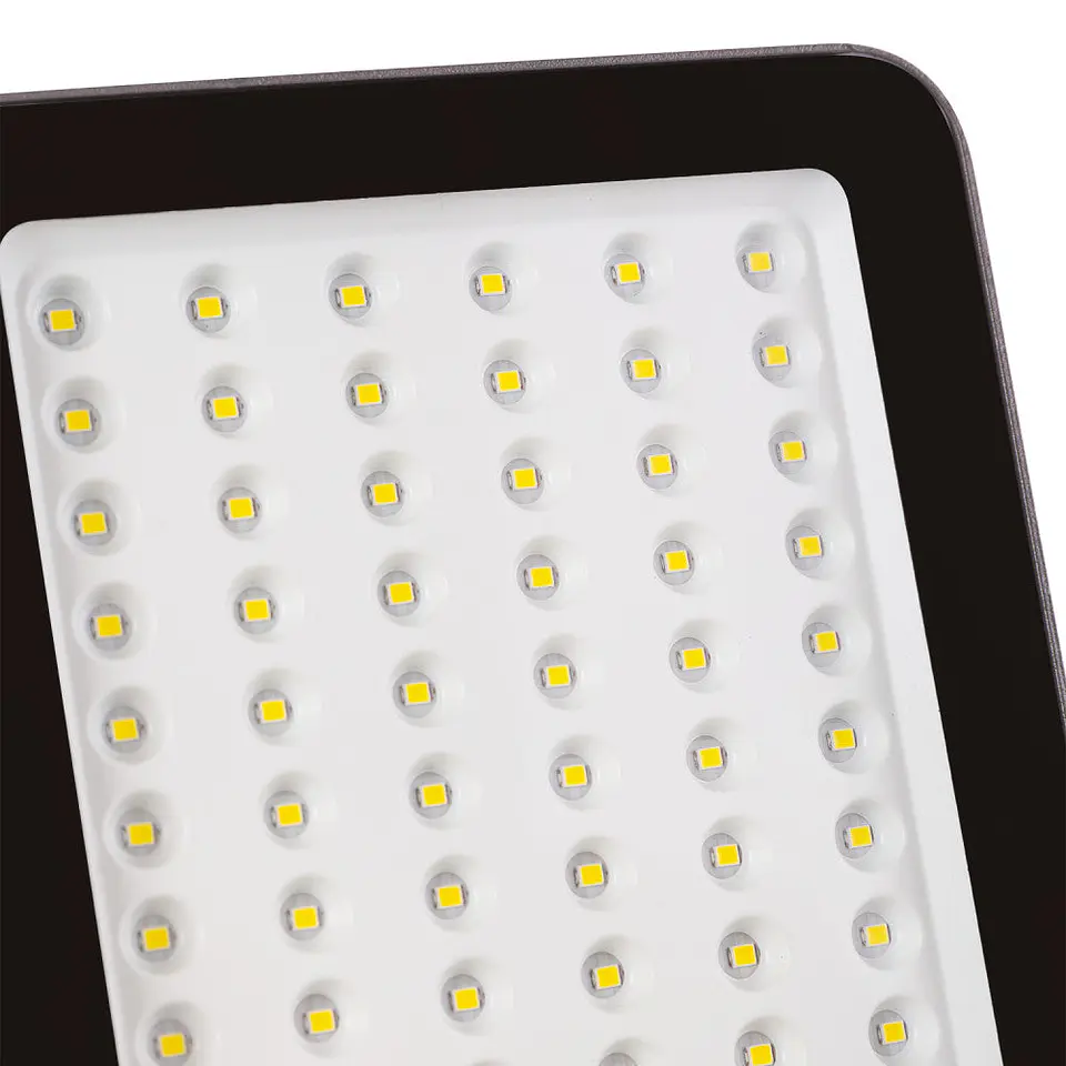 Holofote LED para exterior 50W 5500Lm IP65 6000ÂºK 120Âº [1916-FL-EC-50W-CW] 2