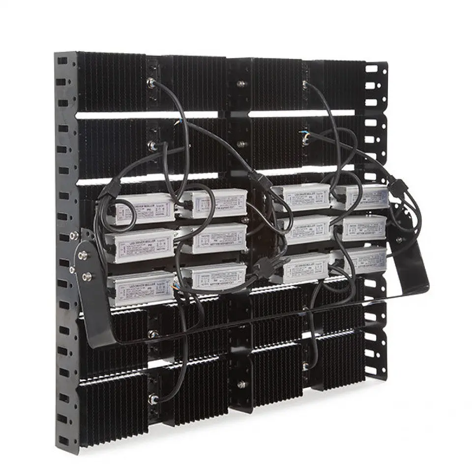 Holofote LED 600W 78.000Lm 6000ÂºK IP65 100.000H [WR-SDF- 600W-CW] 3