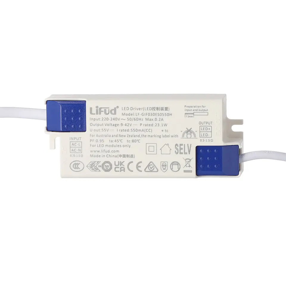 Downlight LED 20W 4 CCT (tom de luz regulÃ¡vel) 140LM/W UGR17 Driver Lifud 4