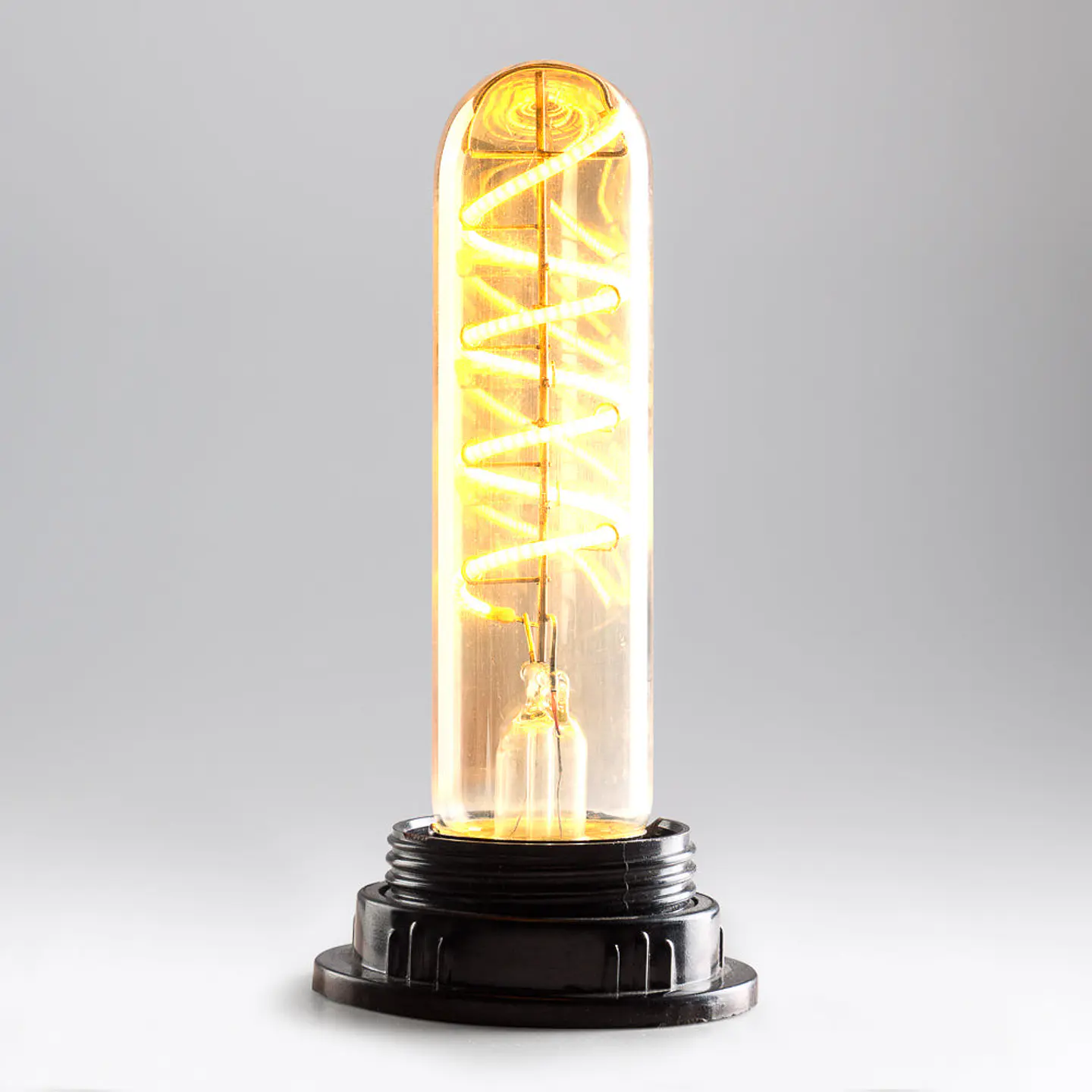 LÃ¢mpada LED E27 4W 380Lm 2000ÂºK Filamento 40.000H [WR-T125-4W-R] 2