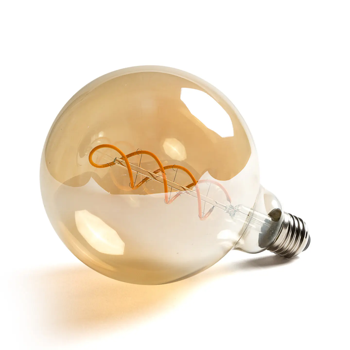 LÃ¢mpada LED E27 4W 380Lm 2000ÂºK Filamento 40.000H [WR-G125-4W-R] 1
