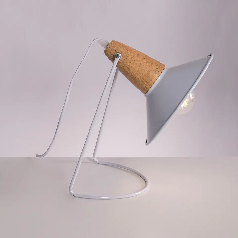 LÃ¢mpada DeÂ Mesa 