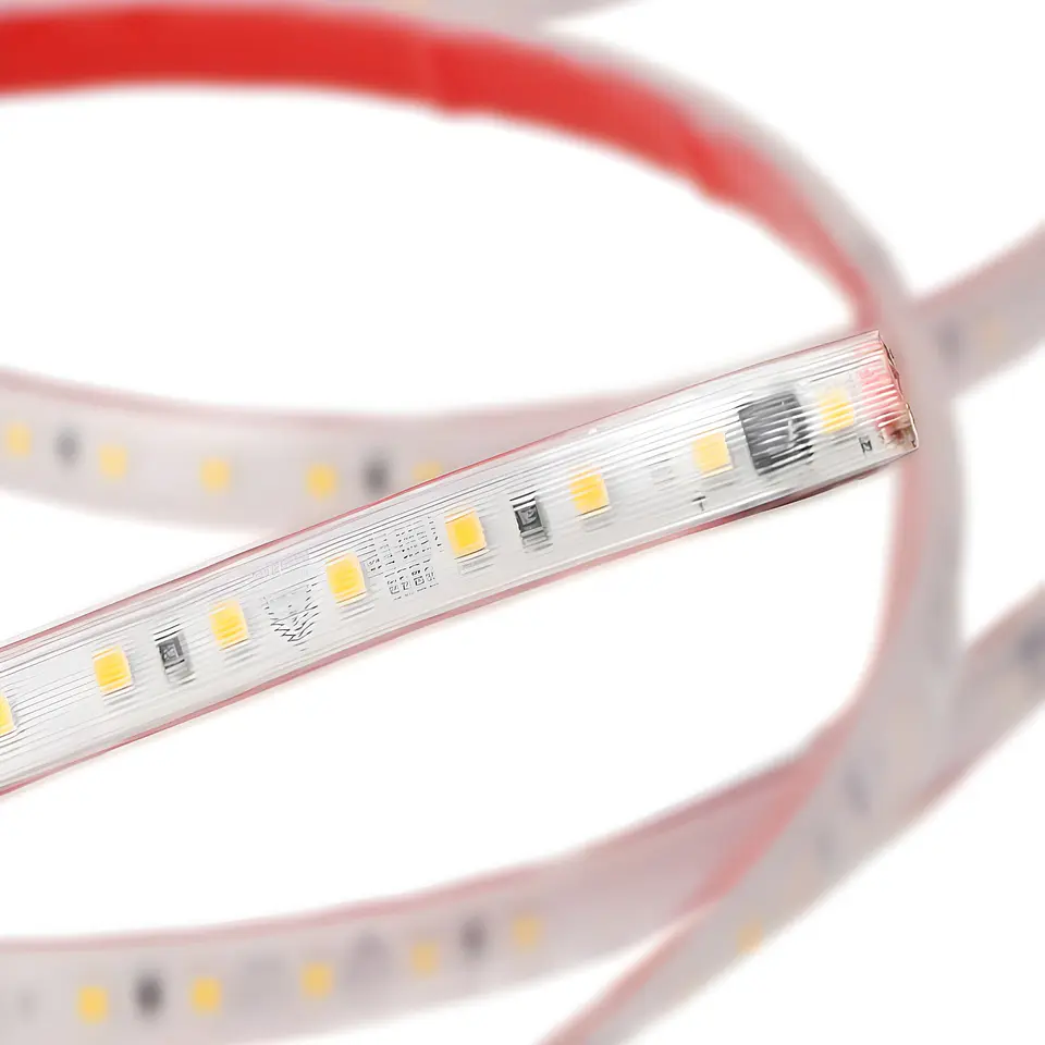 Fita de 120 LEDs/M 1500Lm/M 6000ÂºK SMD2835 Difusor MicroprismÃ¡tico Auto-retificado 220VAC IP65 x50M 40.000H 2