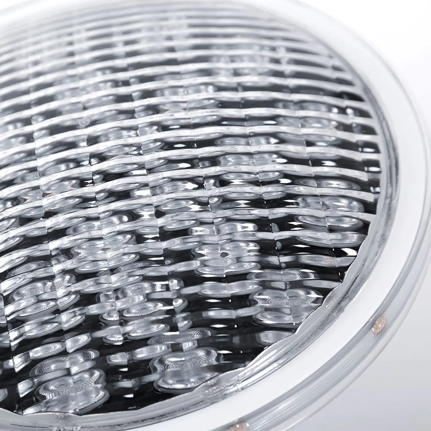 Refletor LED para Piscina 25W Par 56 Controle RGBW 40.000H [KD-PAR56-25W-RGB] 2