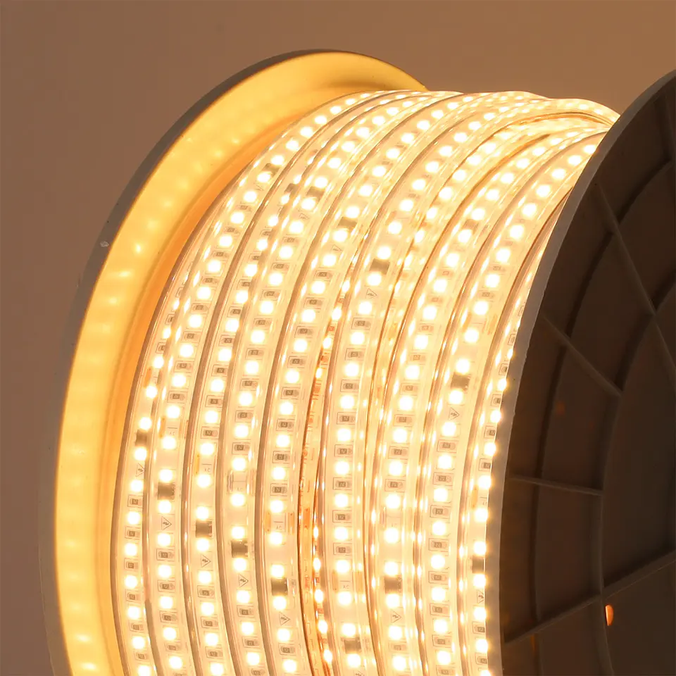 Fita de LED SMD 2835 Driver Livre 16W/M 1600Lm/M 220VAC IP65 6000ÂºK Rolo 50M 3