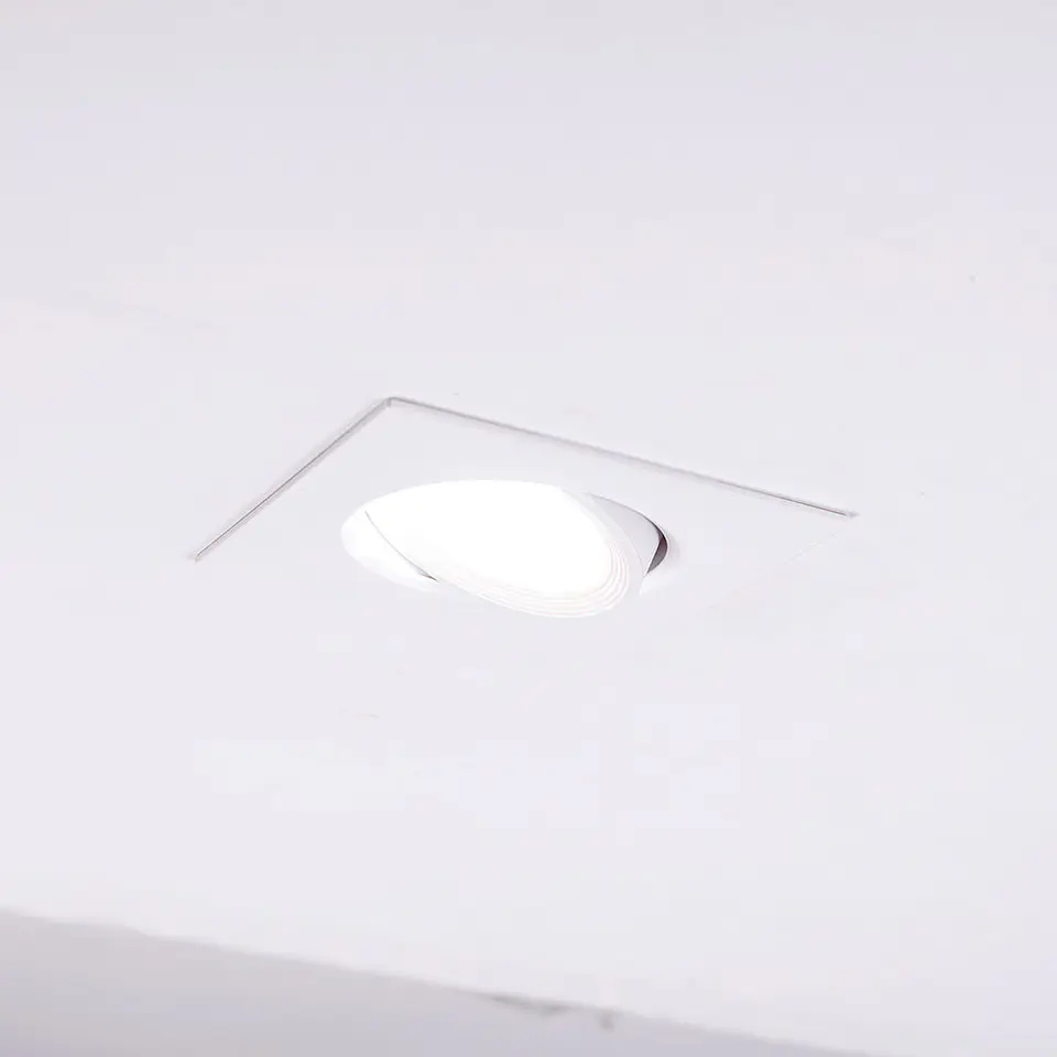 Foco Downlight LED 7W 630Lm 6000ÂºK Retangular InclinÃ¡vel 40.000H [HO-DLPL-CUAD-7W-CW] 2